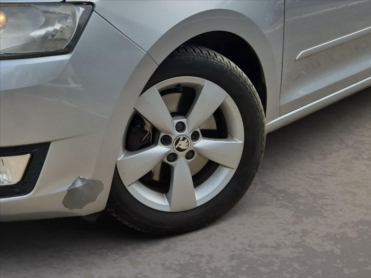 Škoda Rapid, 1,6 TDi - fotka 6