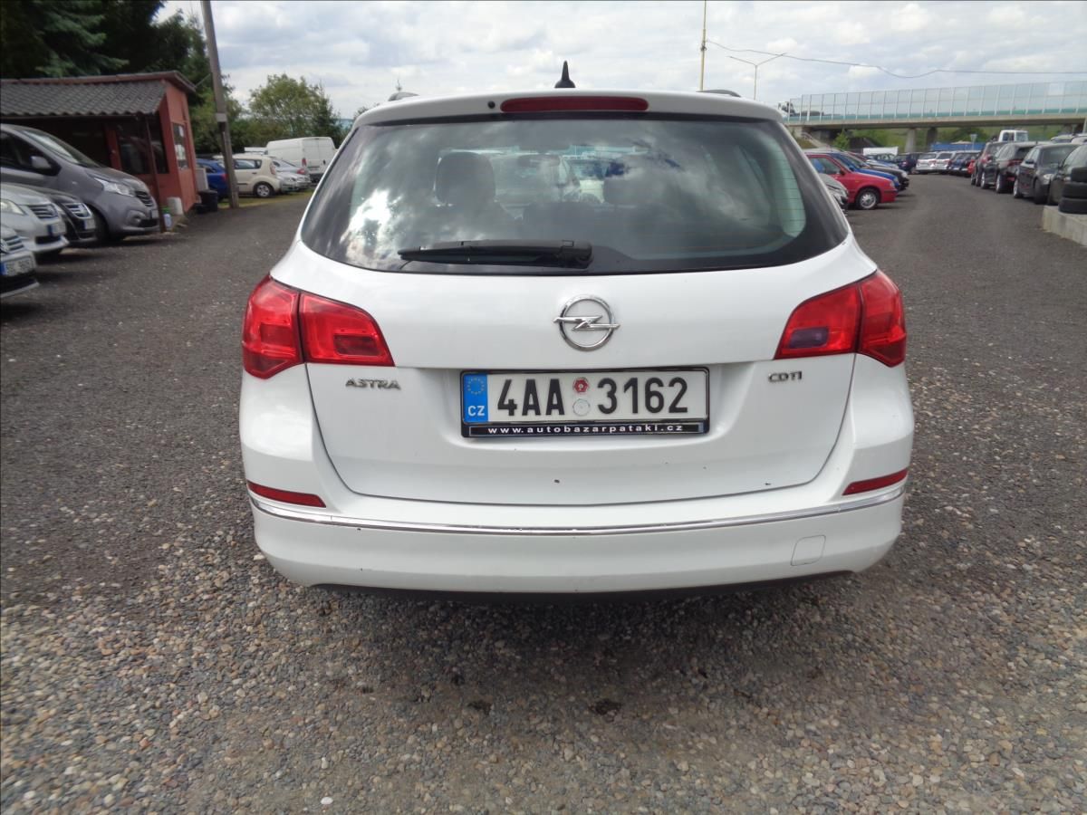 Opel Astra, 1,7 - fotka 6