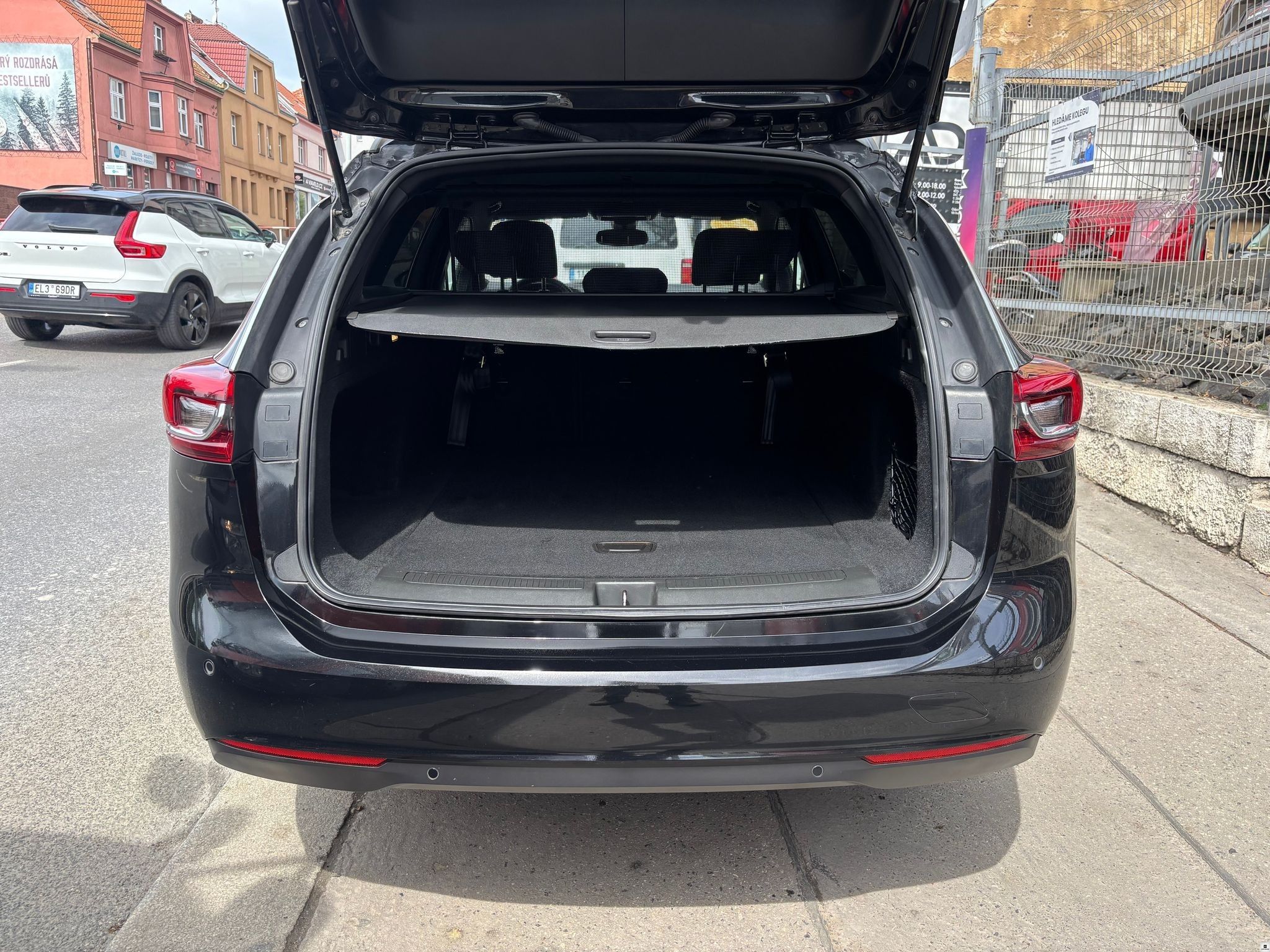 Opel Insignia, 1.5CDTi/2021/ULTIM-AT9/ZÁRUKA2 - fotka 5
