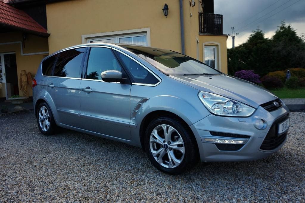 Ford S-MAX, TITANIUM 2,0 TDCI 103 kW - fotka 2