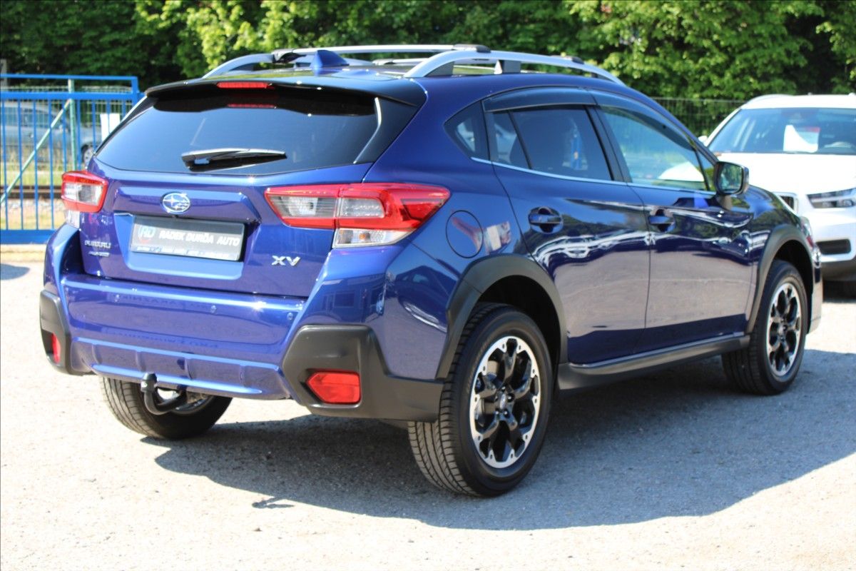 Subaru XV, 1,6 i  1.MAJ,A/T,DPH,EXECUTIVE - fotka 5