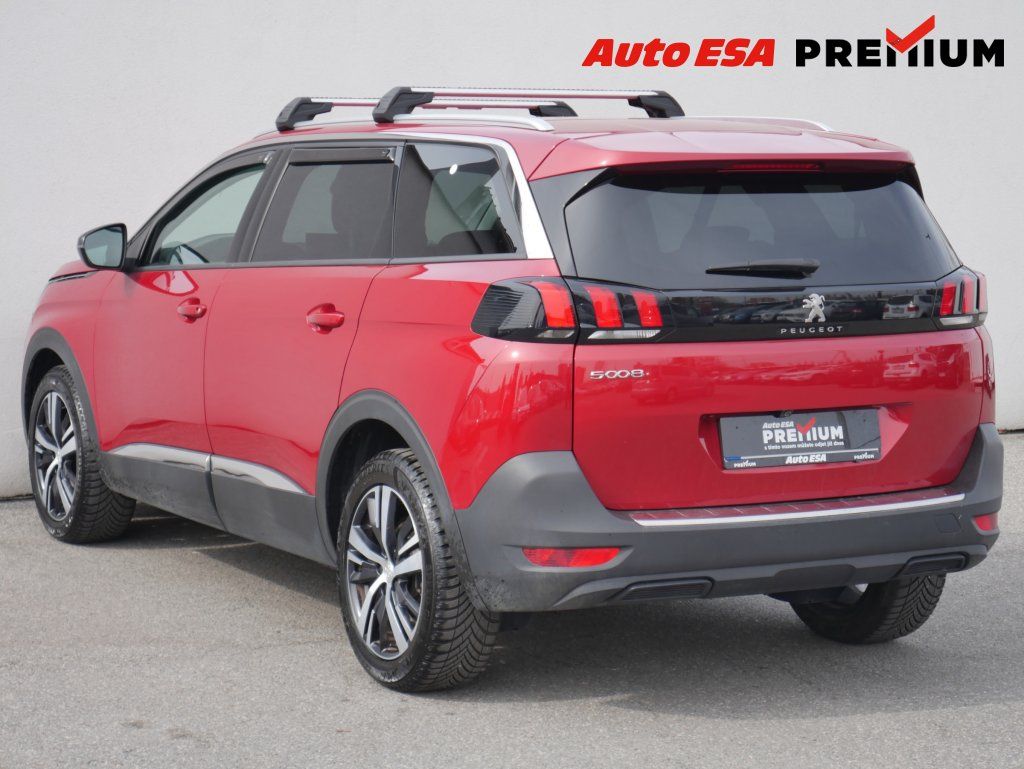 Peugeot 5008, 1.2PT,1.maj,ČR,Allure,AT - fotka 6
