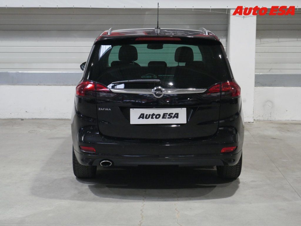 Opel Zafira, 2.0 Tourer,Automat - fotka 5