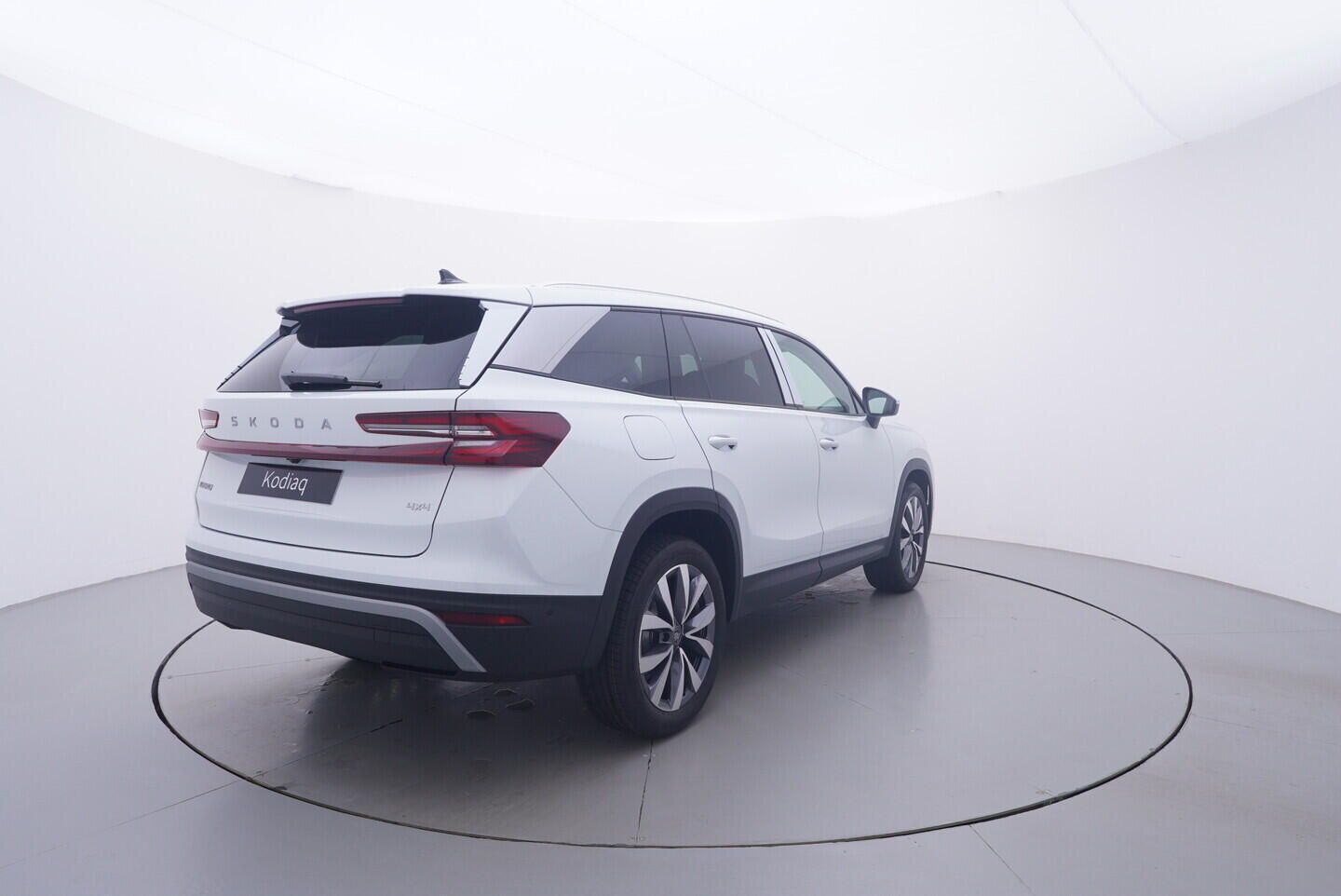 Škoda Kodiaq, Selection 2.0 TDI 4x4 142 kW - fotka 5
