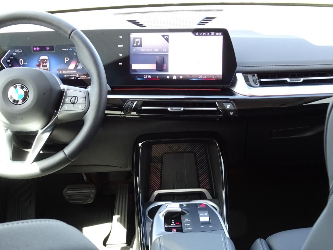 BMW X1, sDrive18i - fotka 4