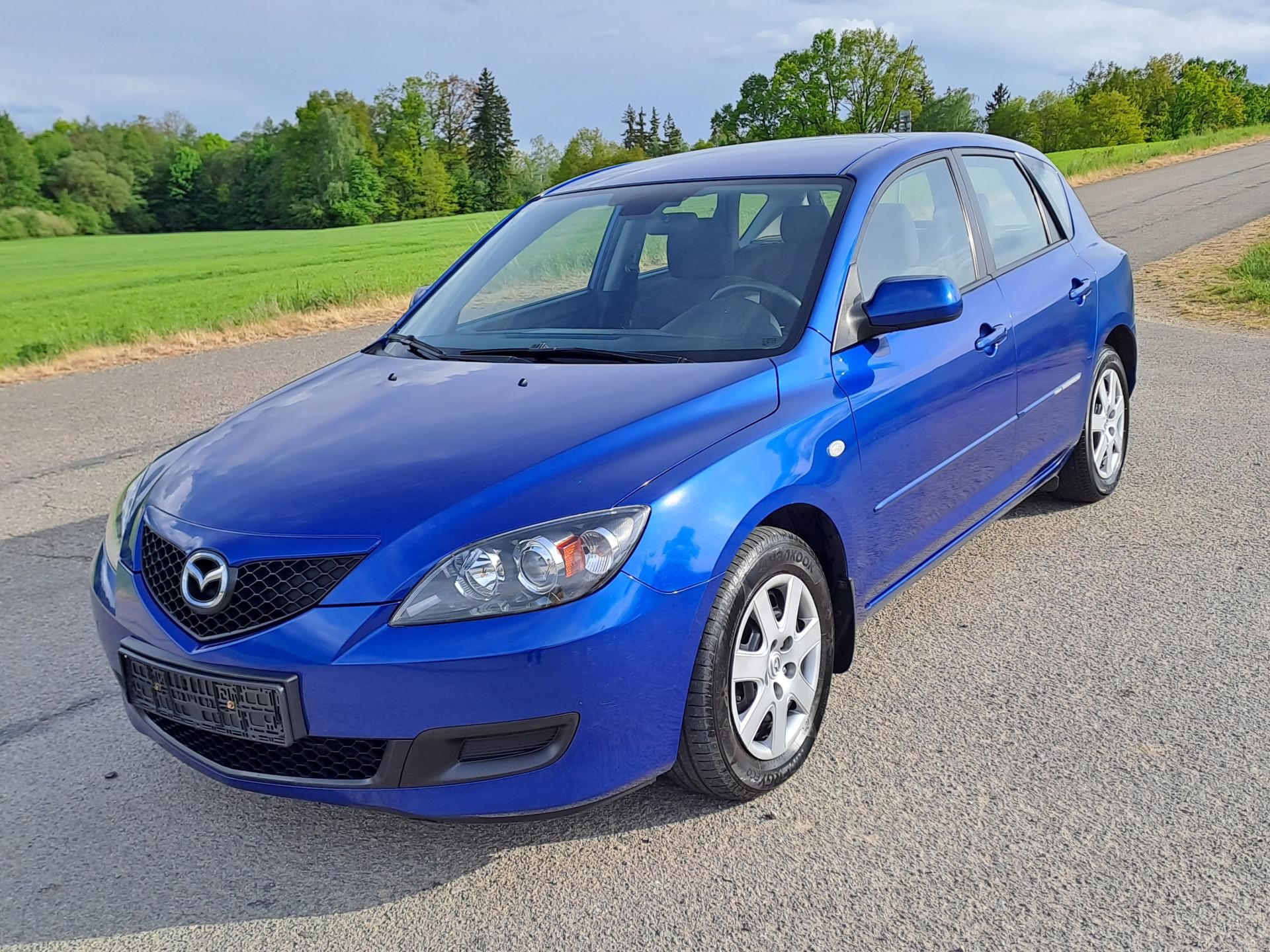 Mazda 3, 1.4i DOLOŽENÉ KM, 2 x KOLA