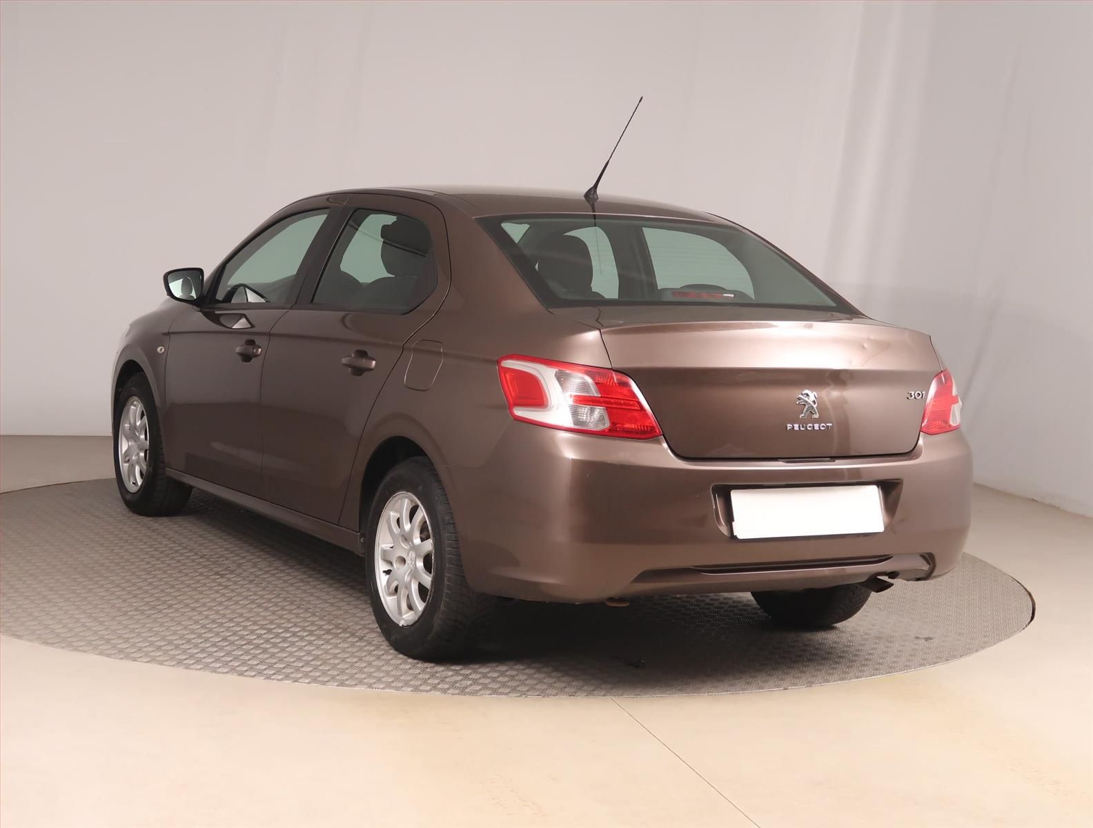 Peugeot 301, 1.6 VTi, Klima, Tempomat - fotka 4