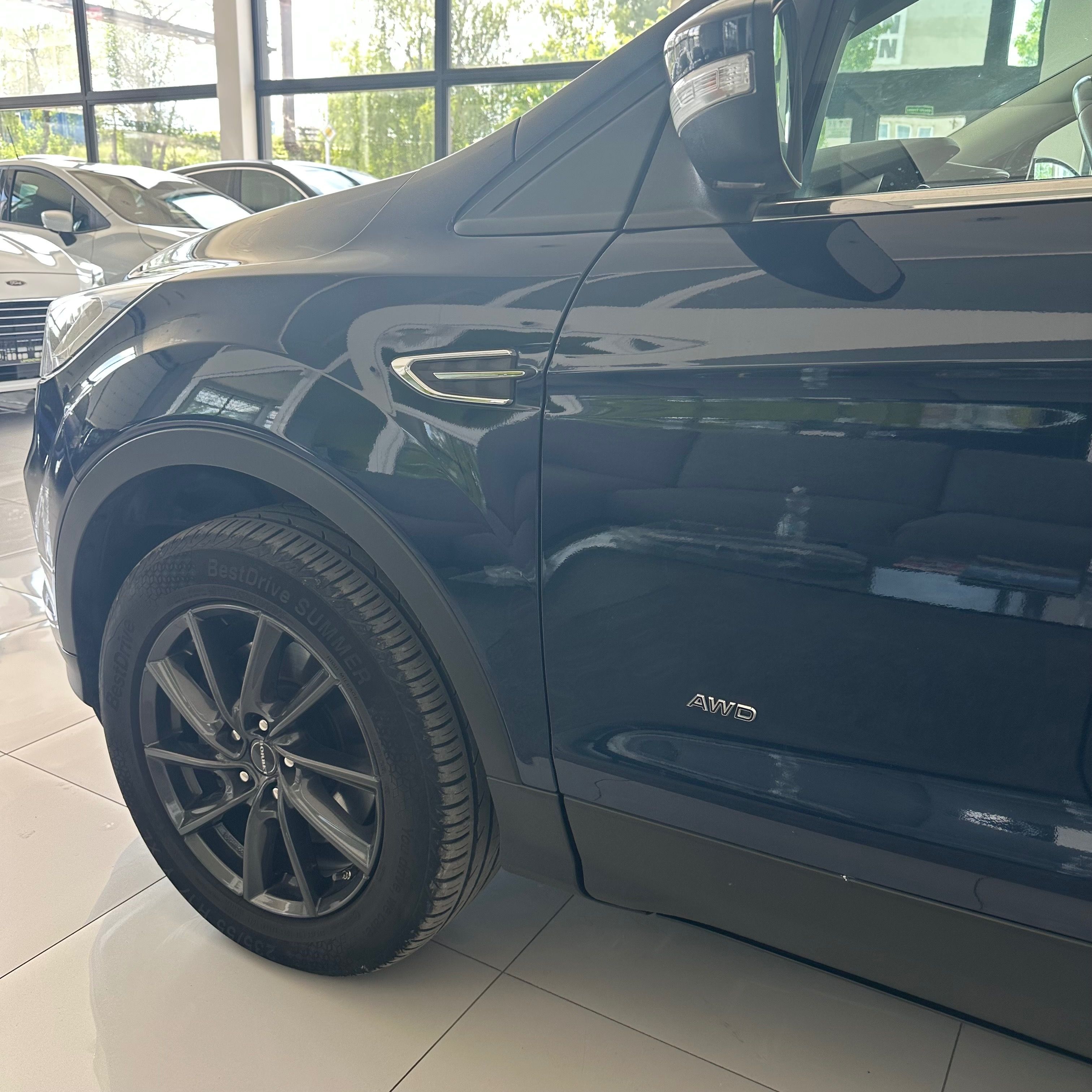 Ford Kuga, 2.0 Diesel - fotka 3