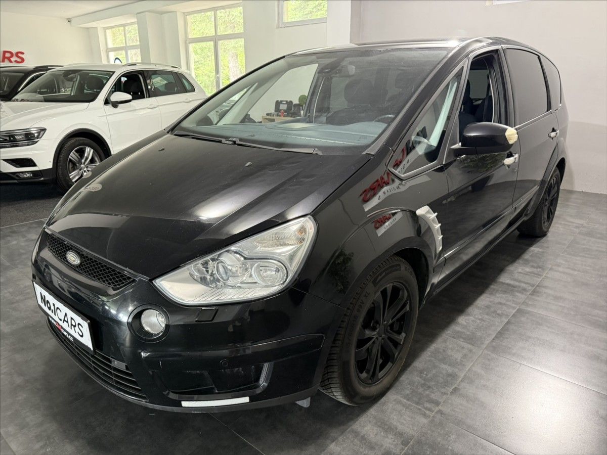 Ford S-MAX, 2,0   TDCI SONY VÝHŘEV TAŽNÉ - fotka 3