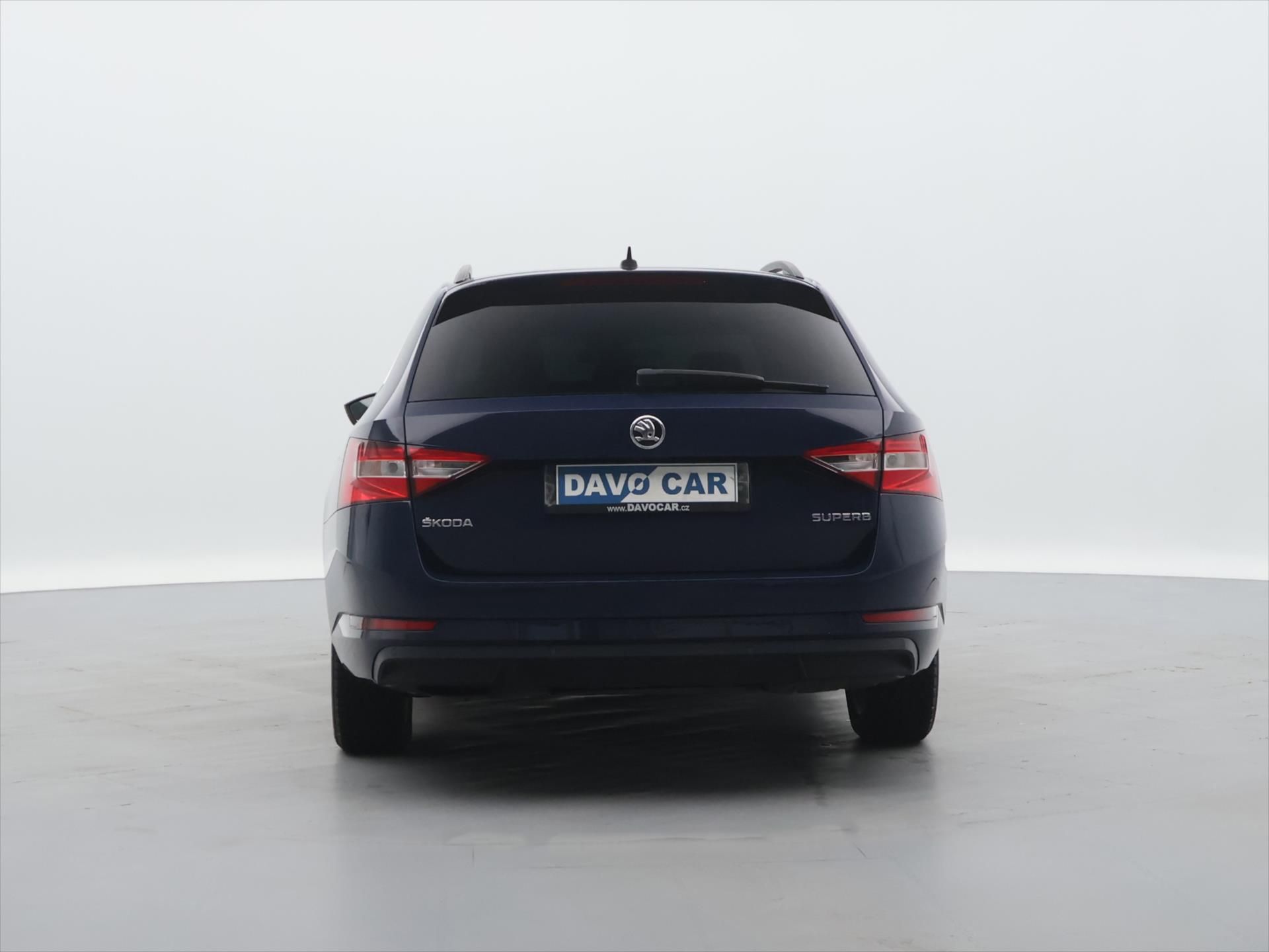 Škoda Superb, 2,0 TDI 110kW Ambition - fotka 6