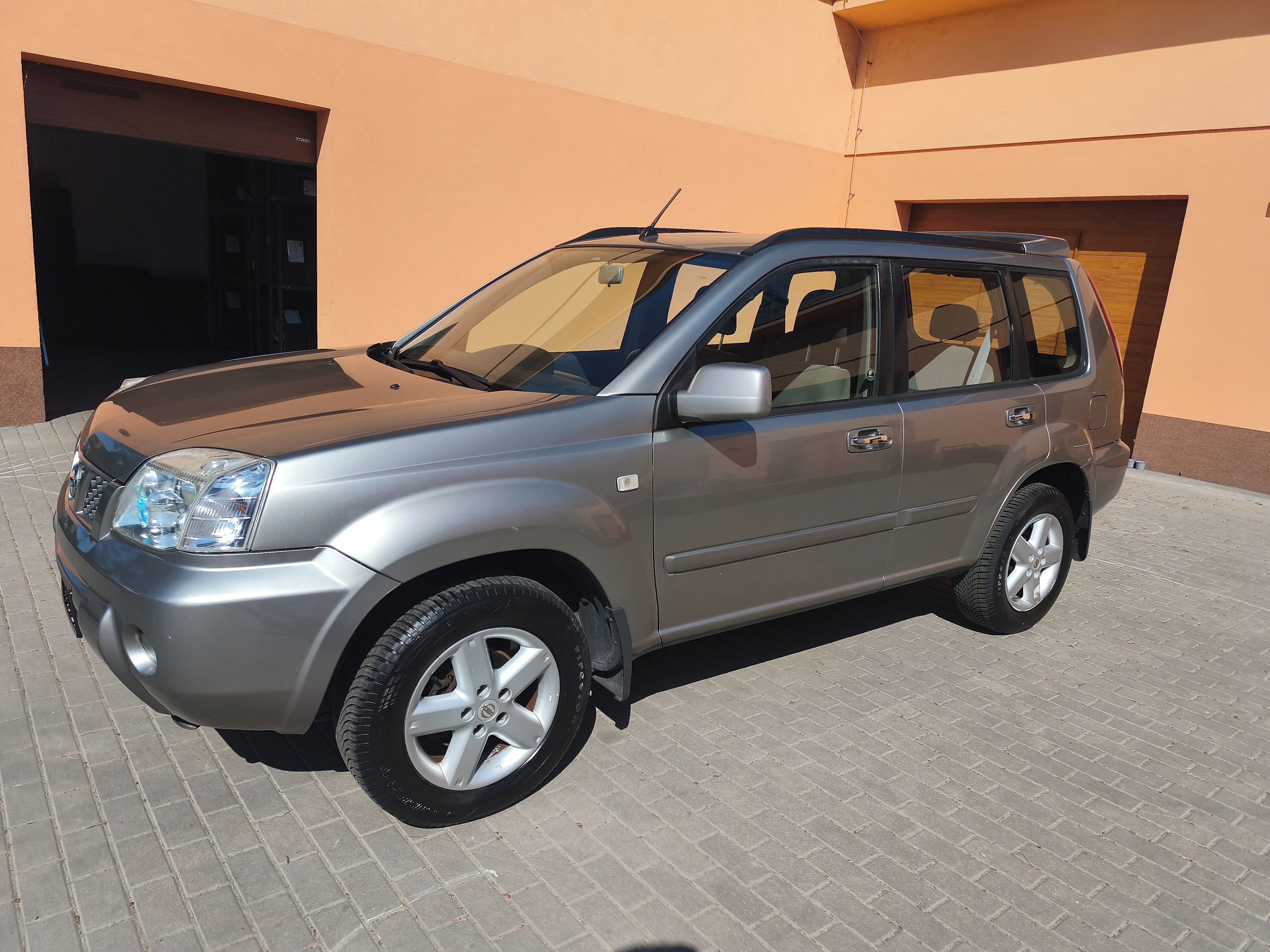 Nissan X-Trail, 2.2 DCi 100 kW, BEZ KOROZE - fotka 2