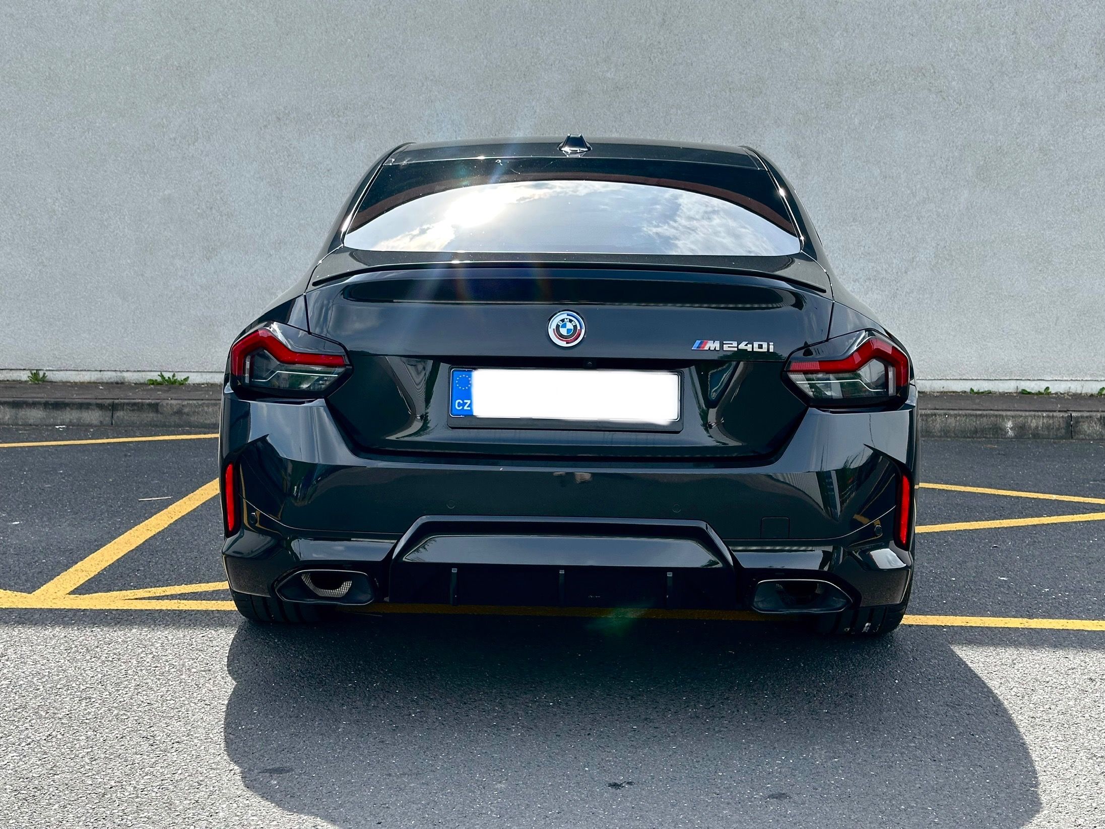 BMW Řada 2, M240I,4x4,panorama,DPH1.maj.Čr - fotka 6
