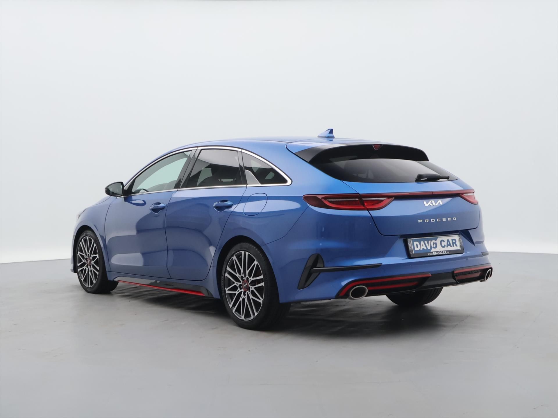Kia ProCeed, 1.6 T-GDI 150kW GT DCT - fotka 4