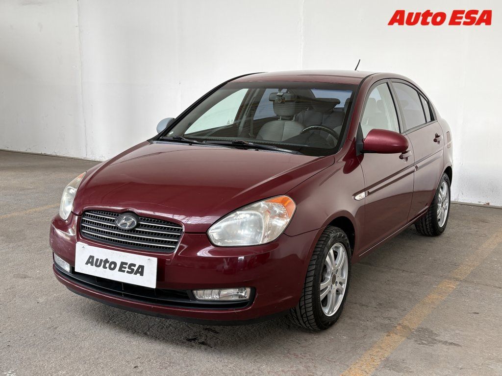 Hyundai Accent, 1.5CRDi - fotka 3