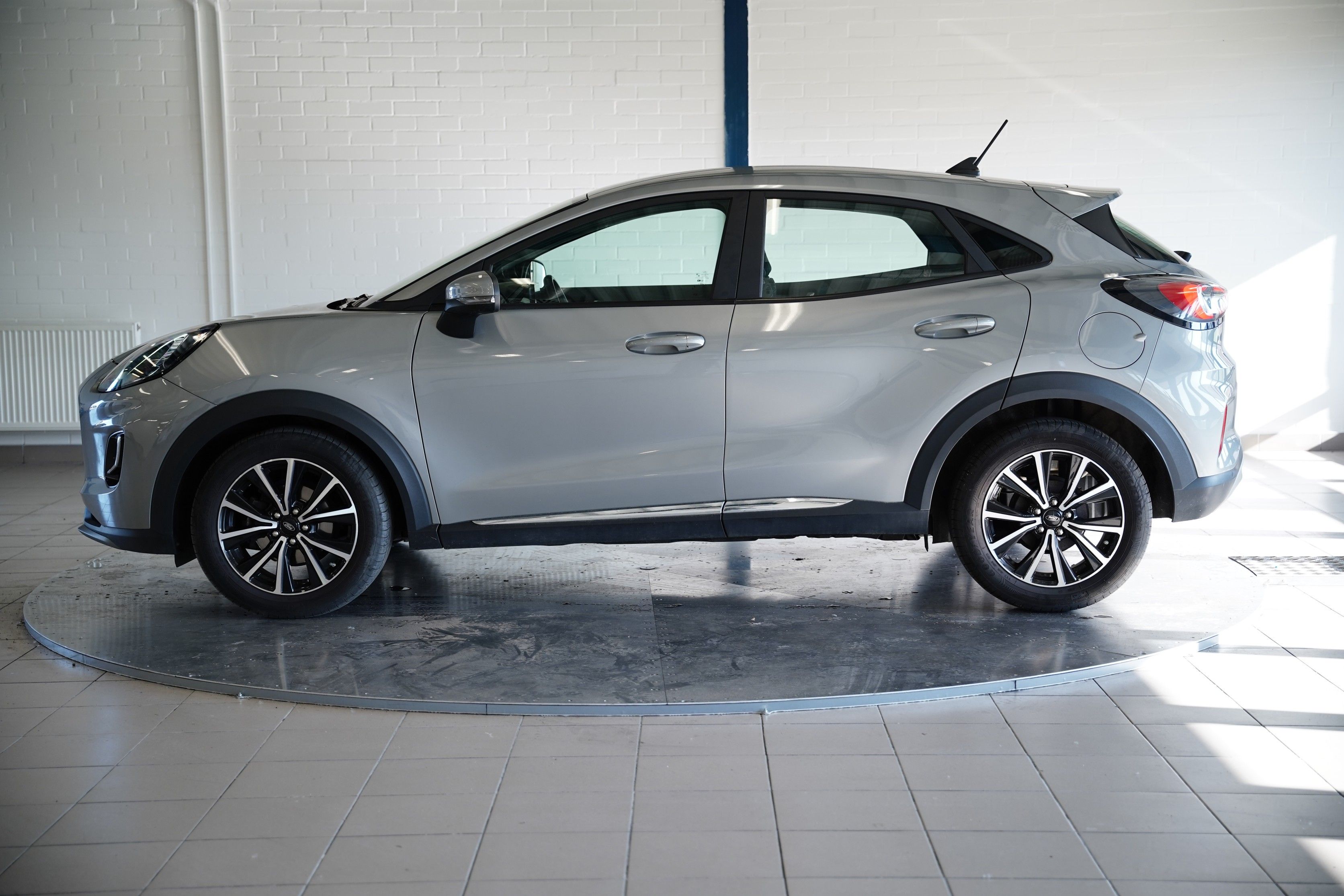 Ford Puma, 1.0 EcoBoost 92 kW - fotka 3
