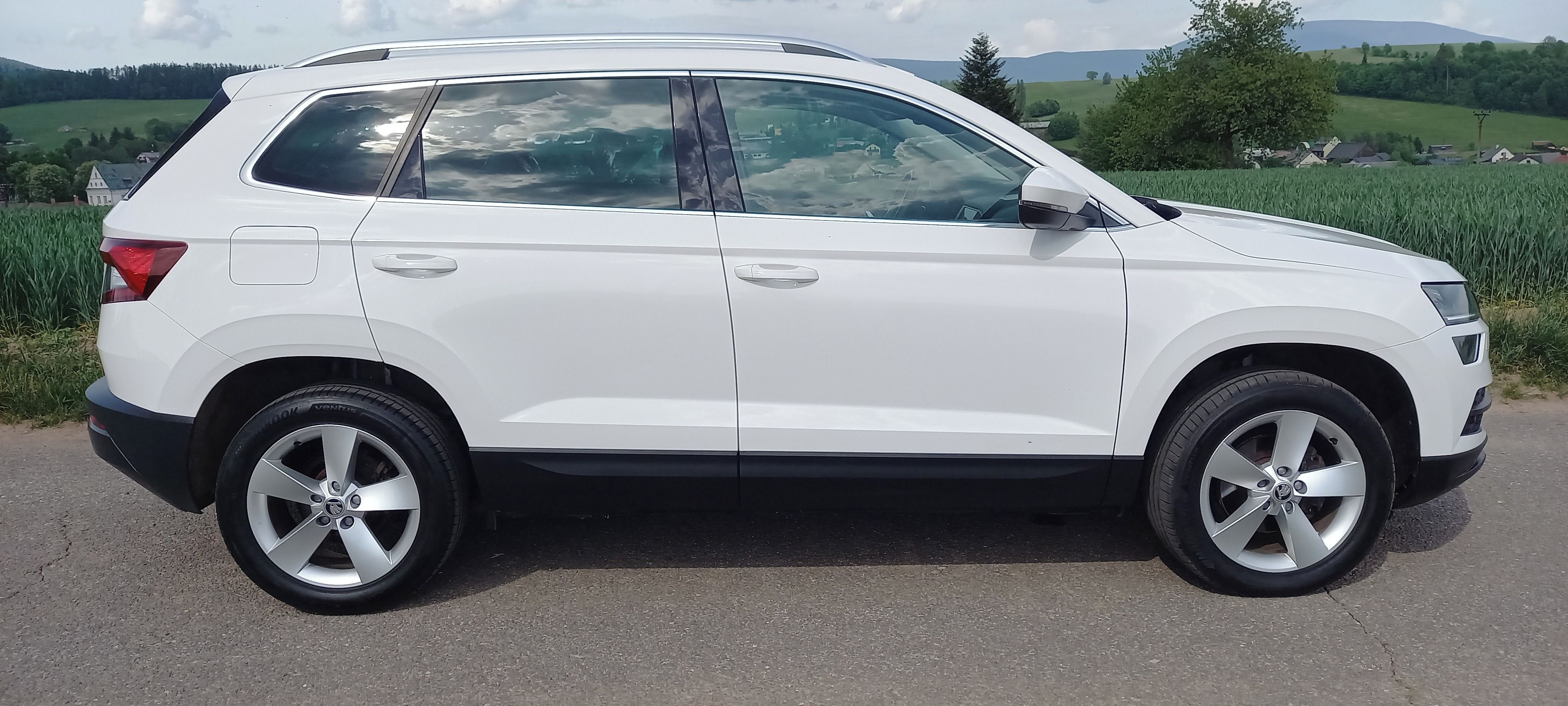 Škoda Karoq, 1.6 TDi, Style, velmi úsporný - fotka 4