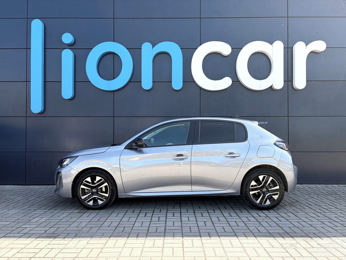 Peugeot 208, ALLURE HYBRID 110 E-DCS6, ČR - fotka 4