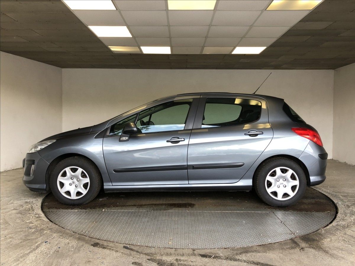 Peugeot 308, 1,4 16V - fotka 4