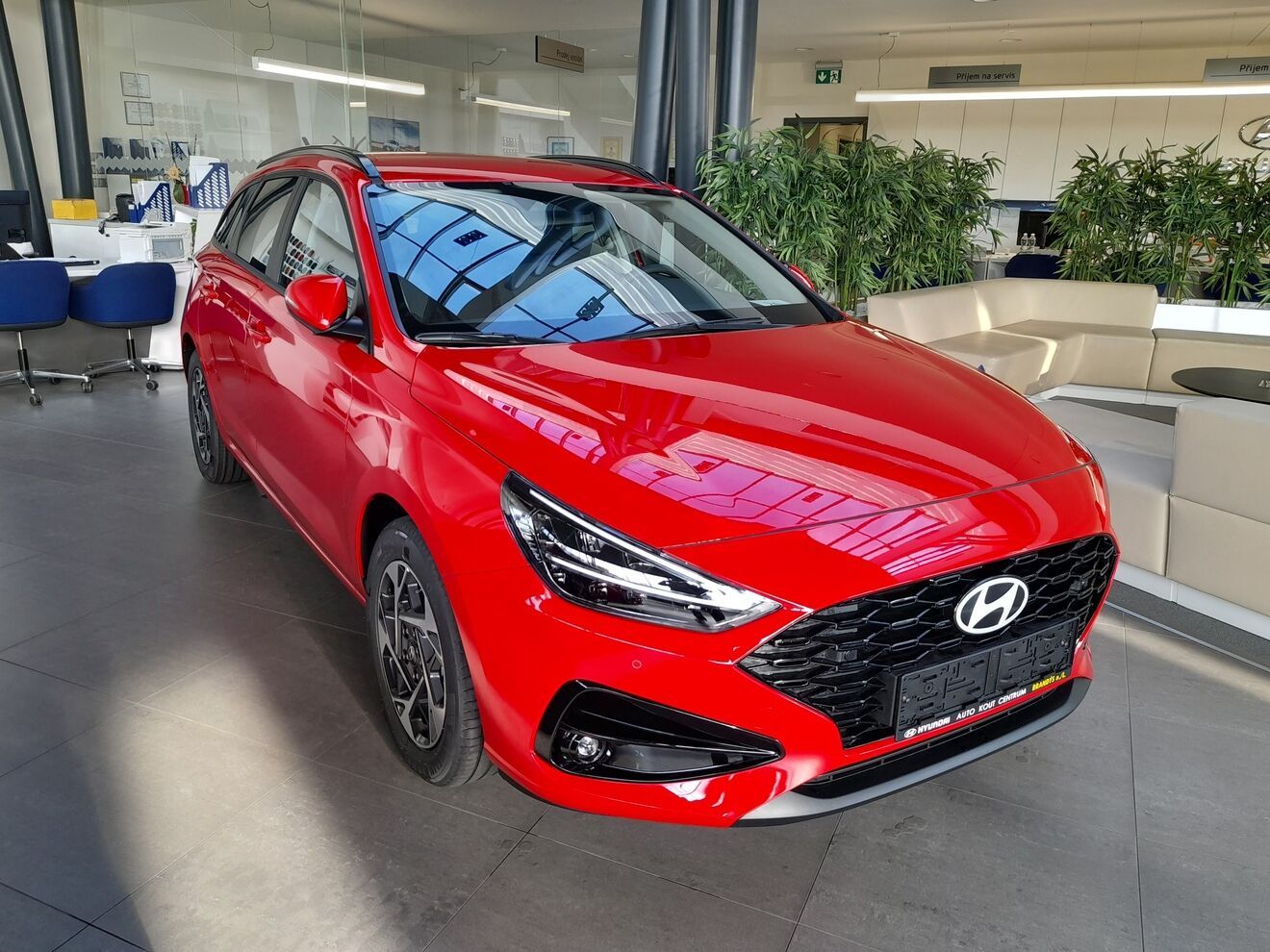 Hyundai i30, 26 WG 1,0 T-GDI MT GO CZECH - fotka 2