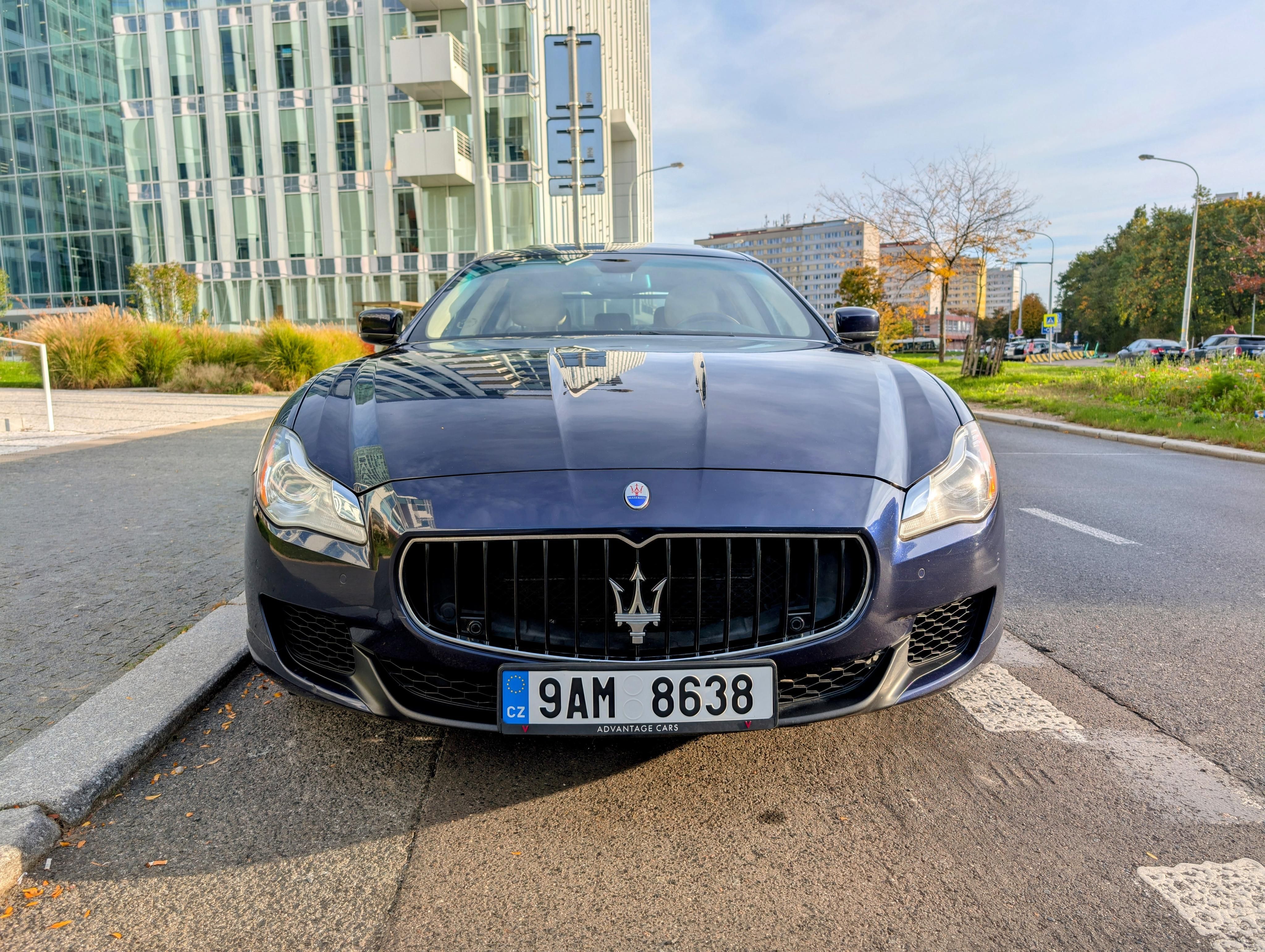 Maserati Quattroporte, 3.0d, 202kW, DPH - fotka 2