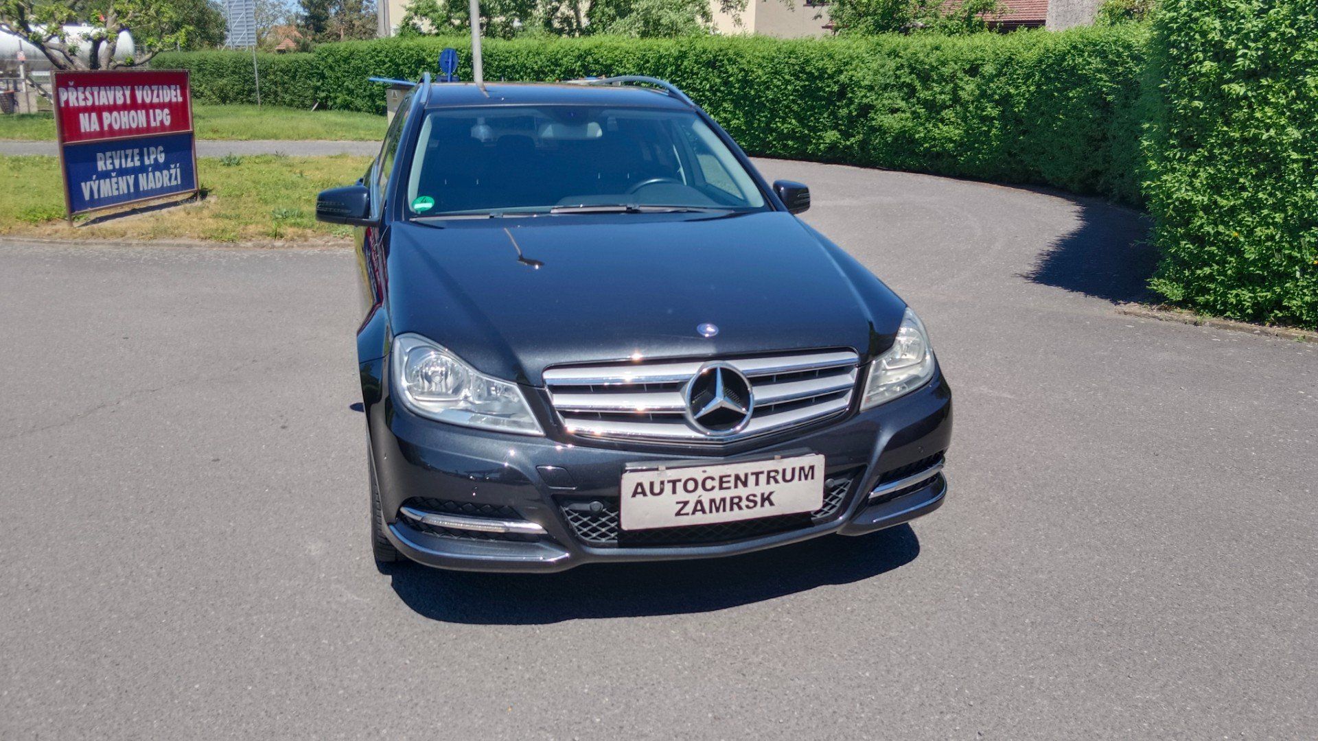 Mercedes-Benz Třídy C, 1.8 I 135KW - fotka 3