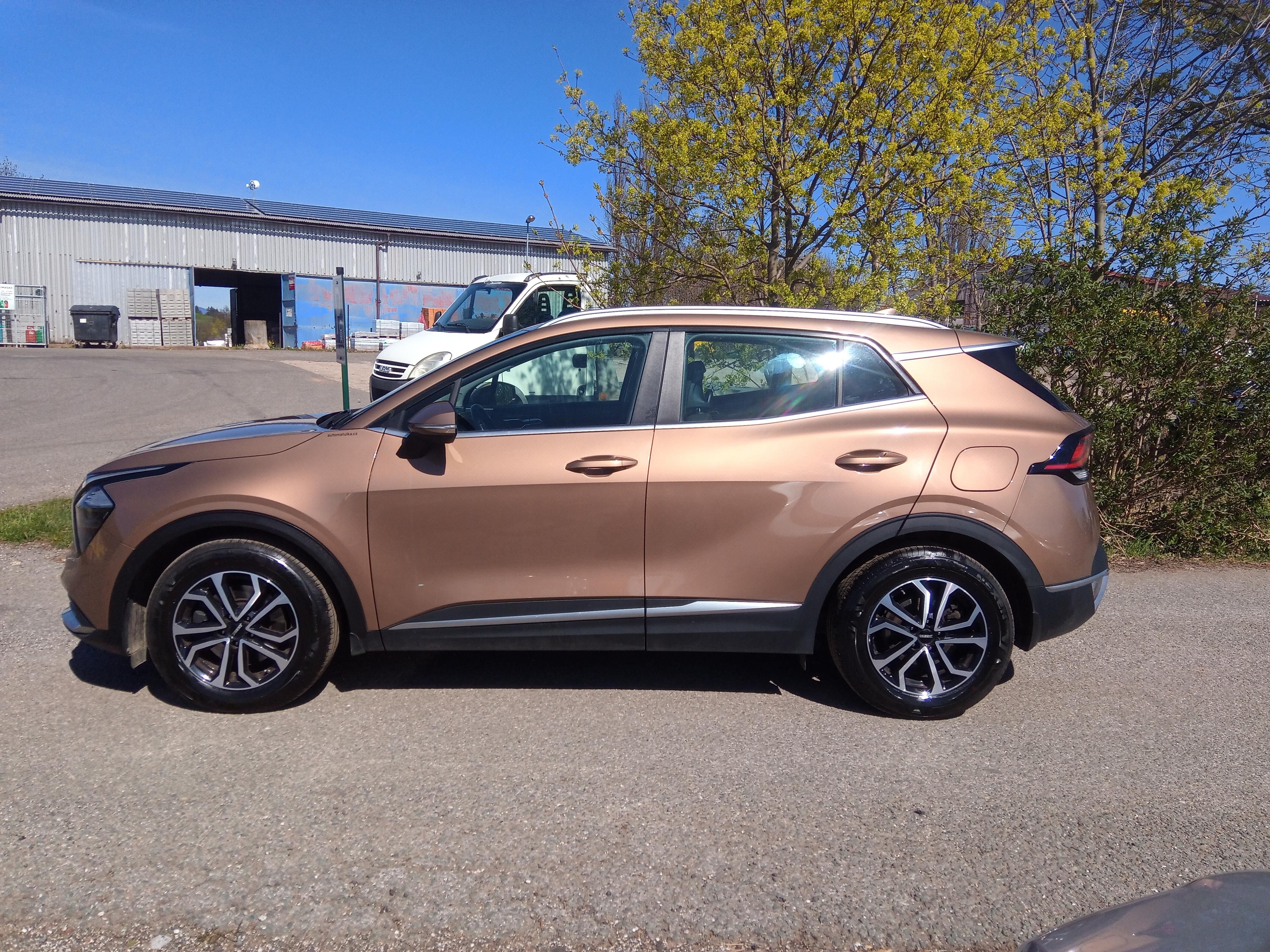 Kia Sportage, 1,6 TGDi  4 X 4, serviska - fotka 3
