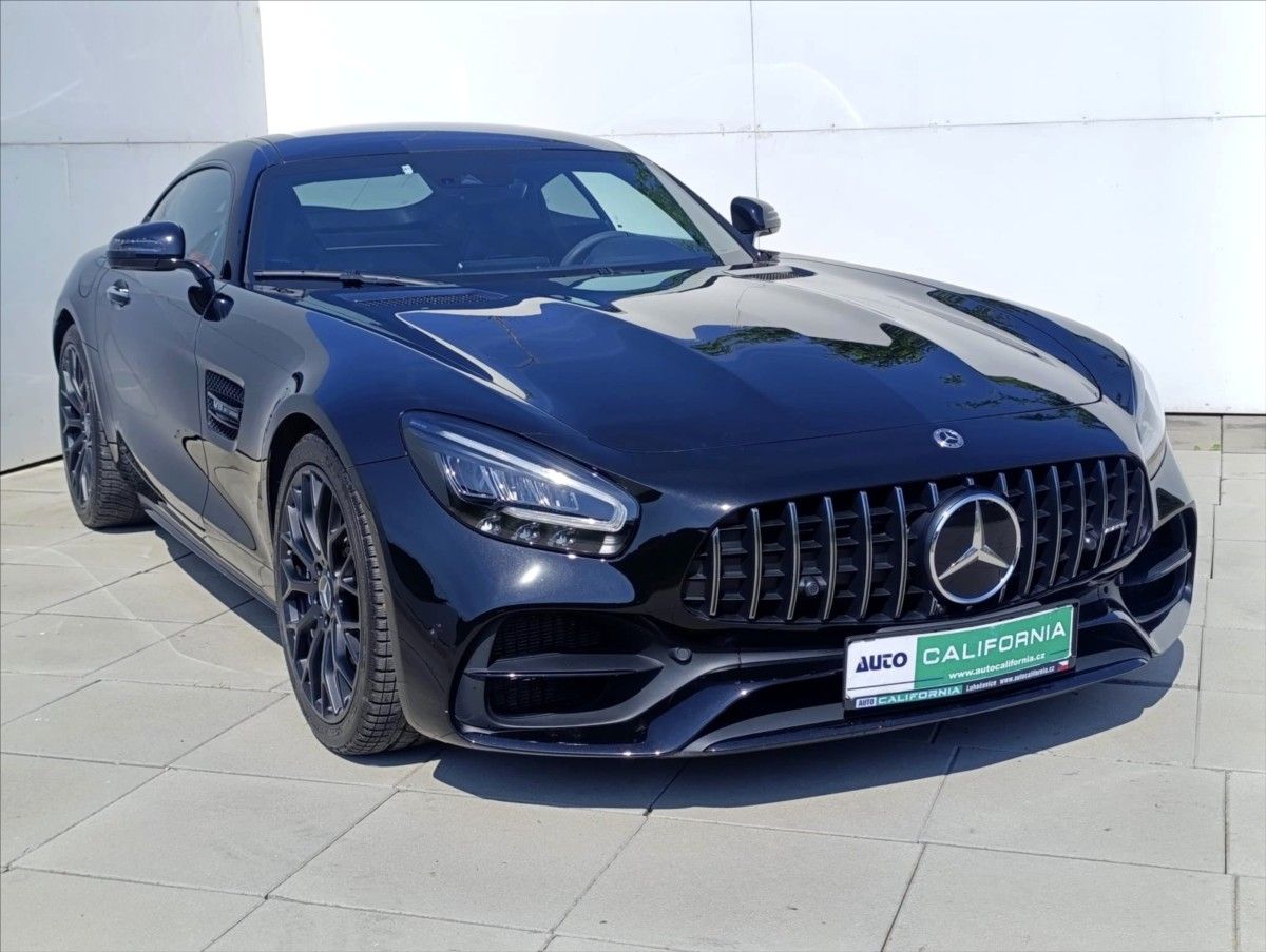 Mercedes-Benz AMG GT, 4,0 i V8 390kW NIGHT EDITION - fotka 4