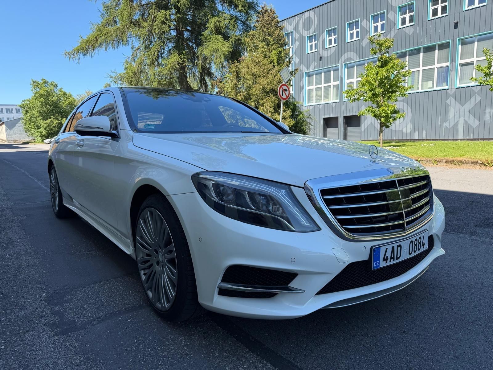 Mercedes-Benz Třídy S, S500L 4-matic /servis/ DPH / - fotka 6