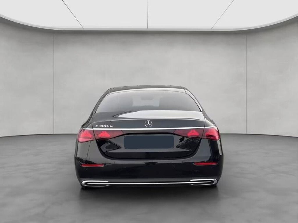 Mercedes-Benz Třídy E, E300de Avantgarde - fotka 6