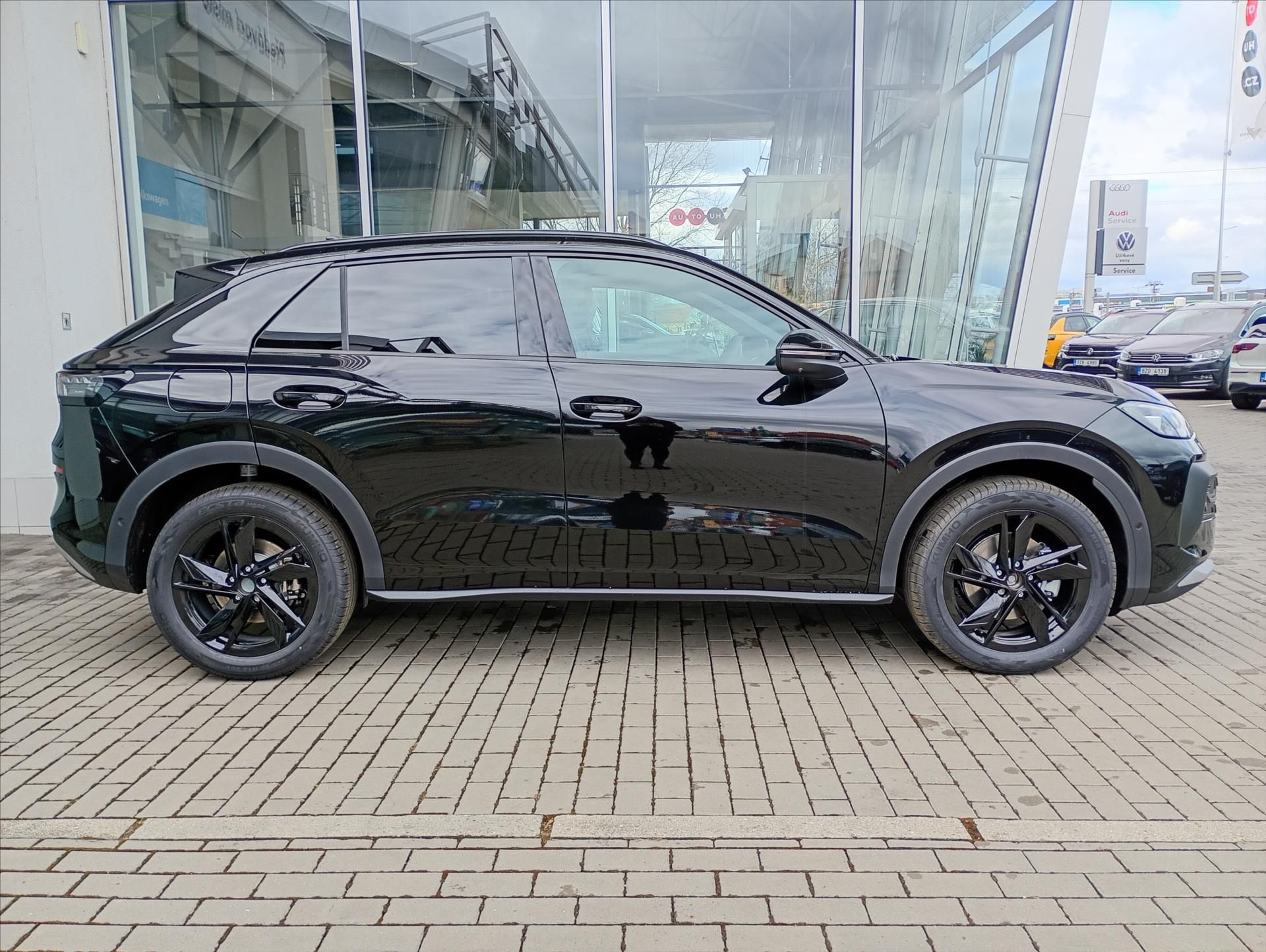 Volkswagen T-Roc, 1,5 eTSI 110 kW 7DSG  Style - fotka 4