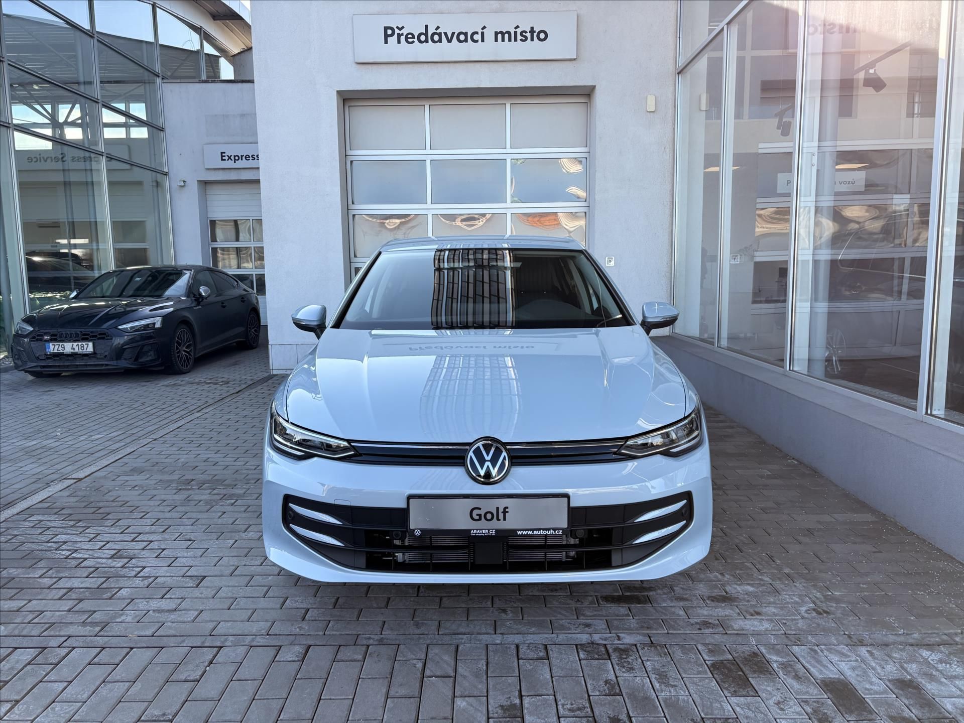 Volkswagen Golf, 1,5 TSI 6G 85kW  People - fotka 2