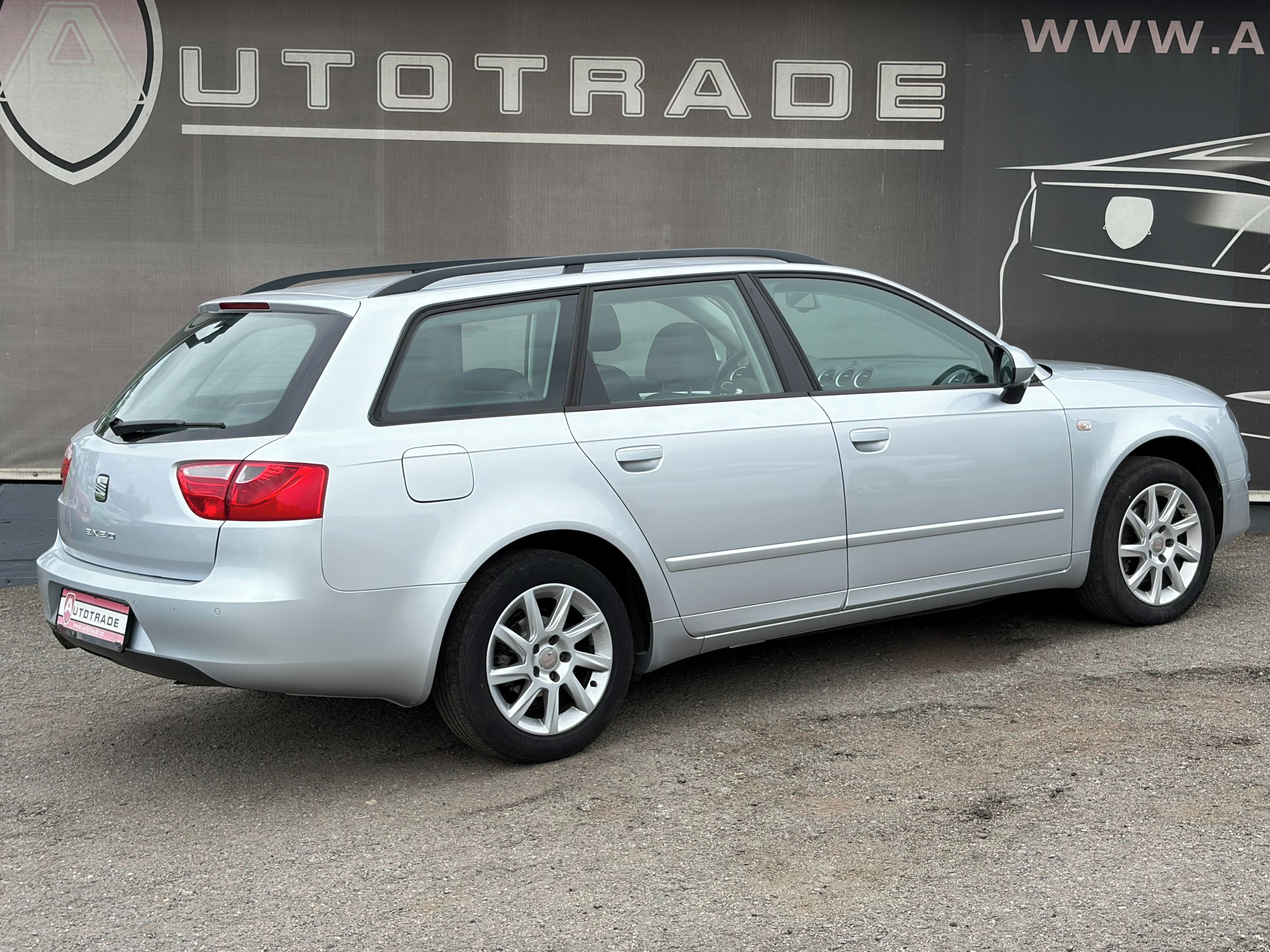 Seat Exeo, 2.0 TDi 88kW, DigiKLIMA, ALU - fotka 4
