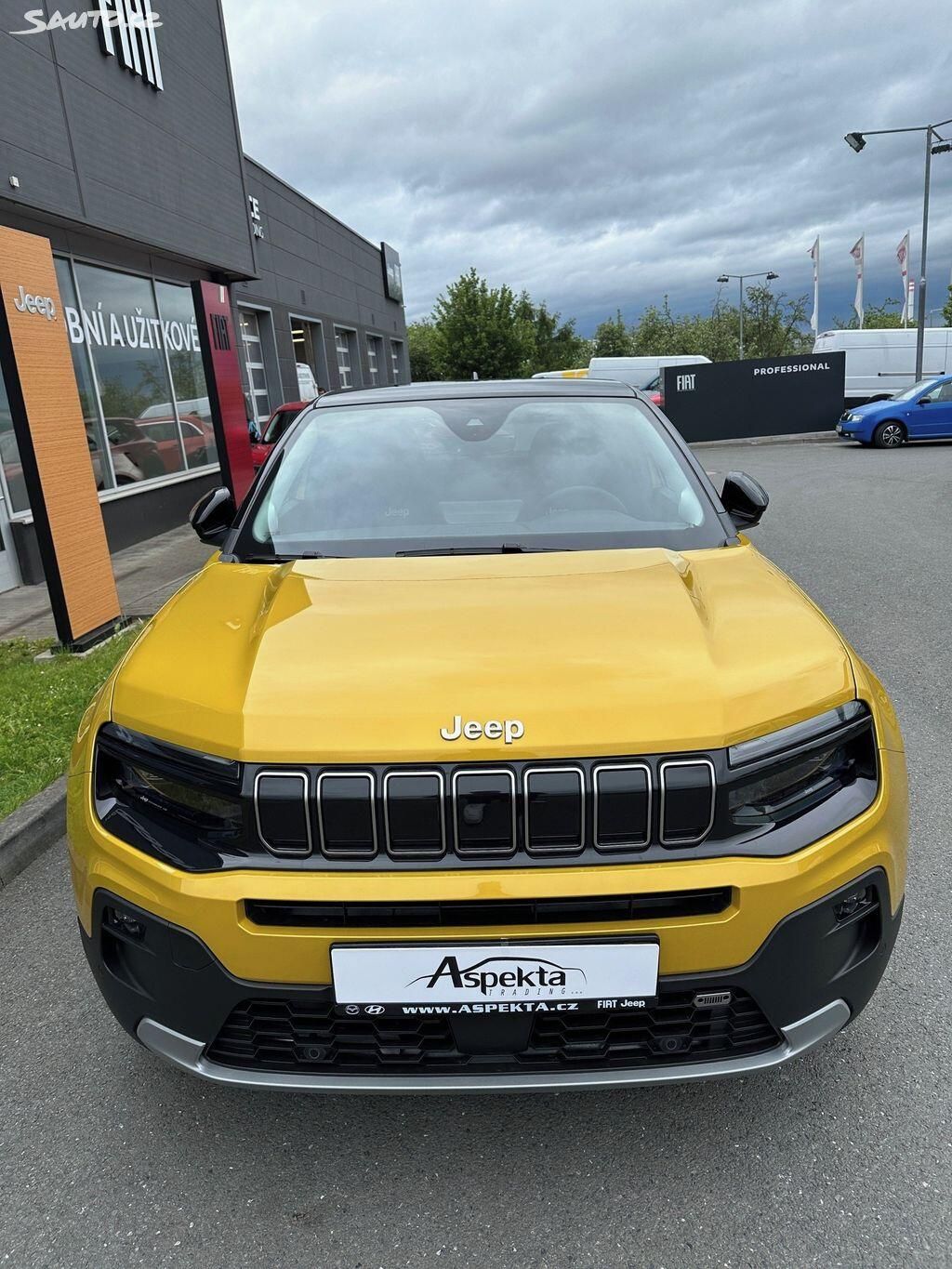 Jeep Avenger, Electric Summit 156k 54 kWh - fotka 4