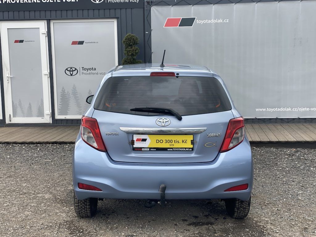 Toyota Yaris, 1.33i, ČR, Active, automat - fotka 6