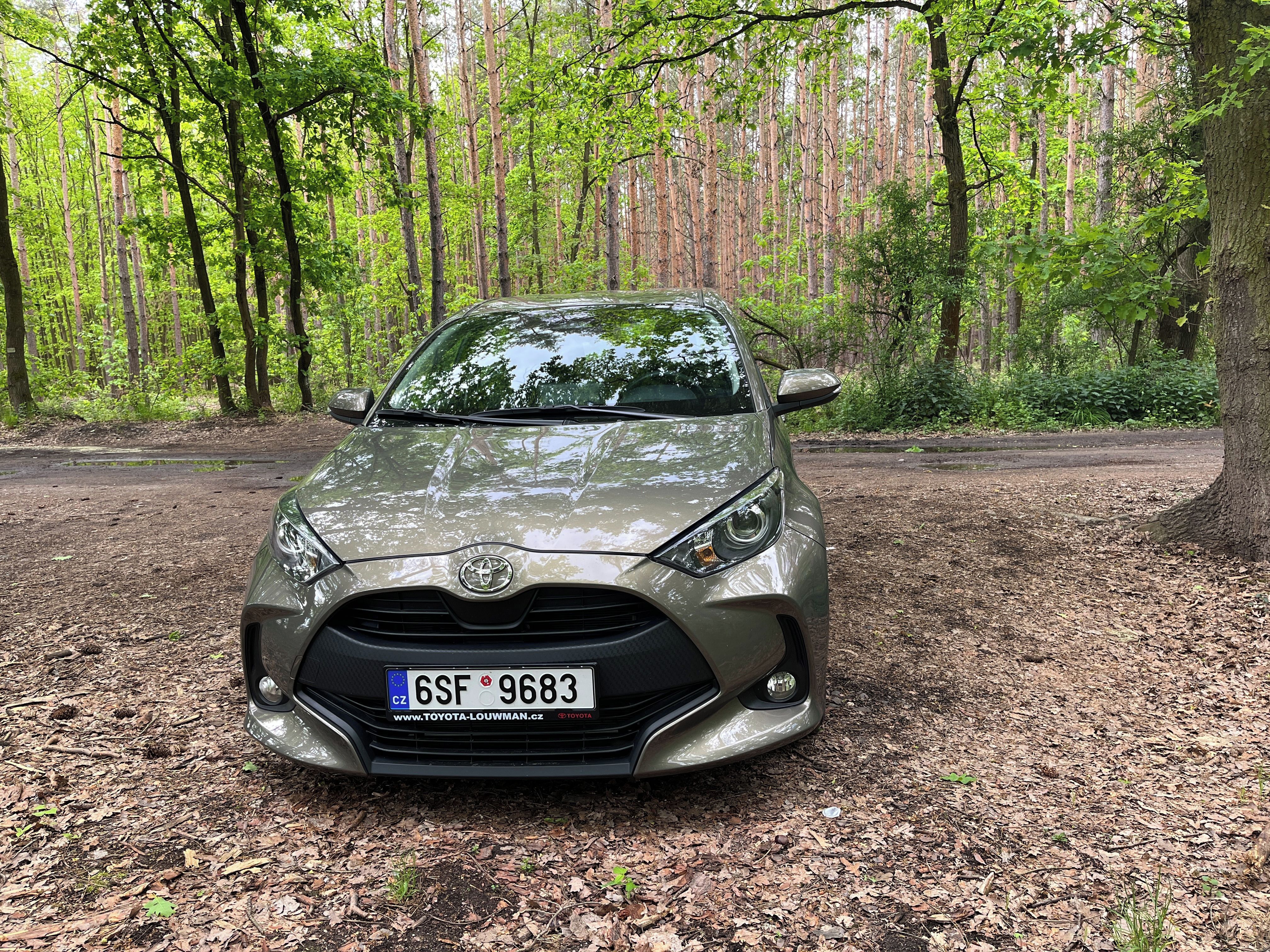 Toyota Yaris, Toyota Yaris, 1.5 VVT-i Hybrid - fotka 4