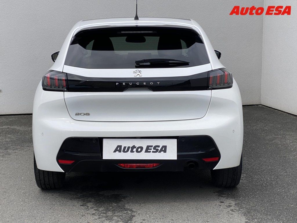 Peugeot 208, 1.2,Allure - fotka 5
