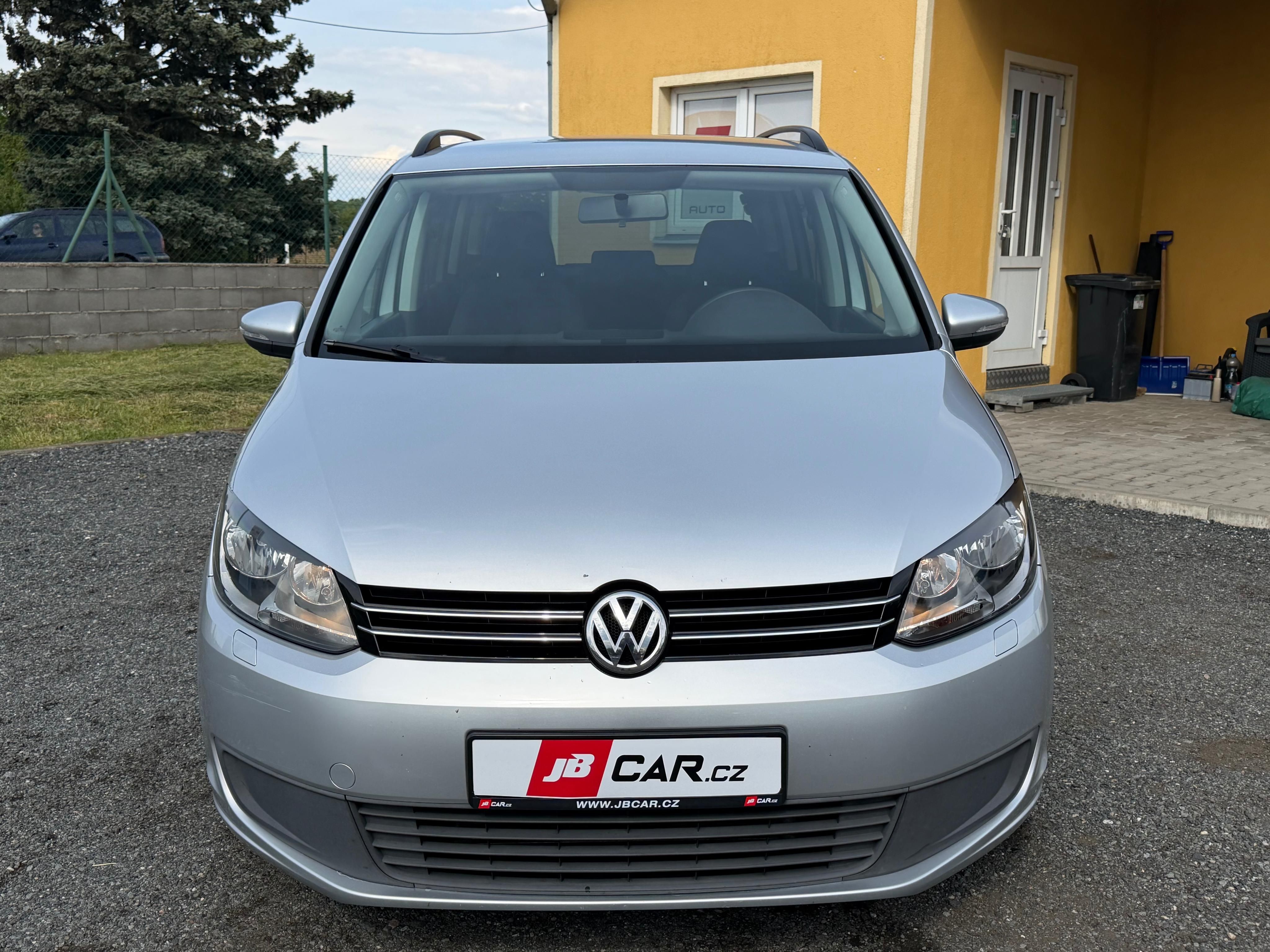 Volkswagen Touran, 1.6 TDI 77KW 7MÍST - fotka 6