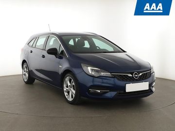 1.5 CDTI, Elegance, ČR,1.maj