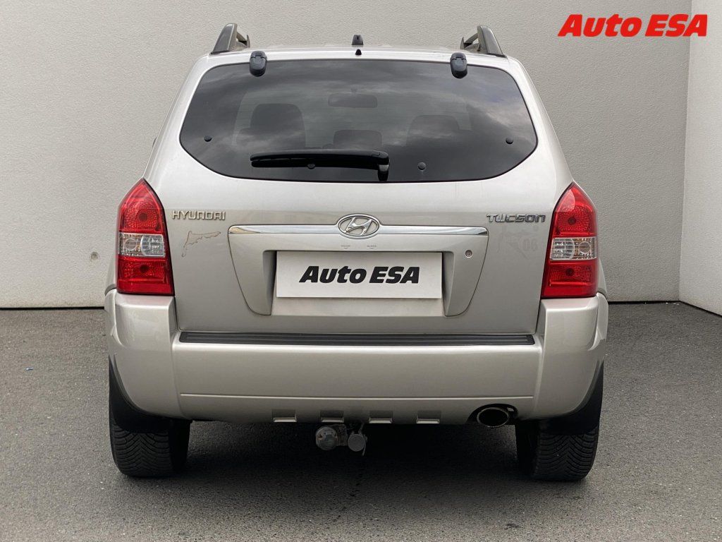 Hyundai Tucson, 2.0i - fotka 5