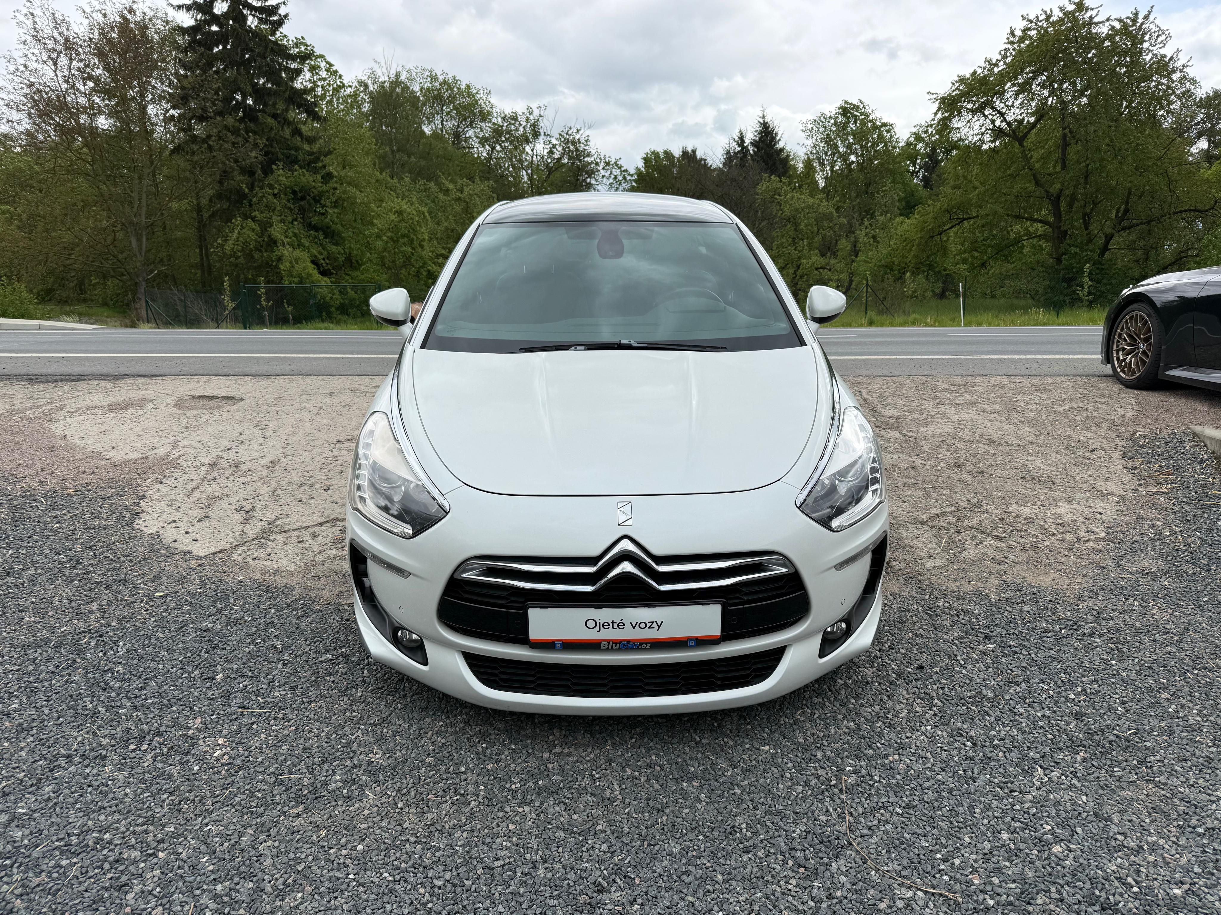 Citroën DS5, 2.0Hdi 120kW AT6 Panorama - fotka 4