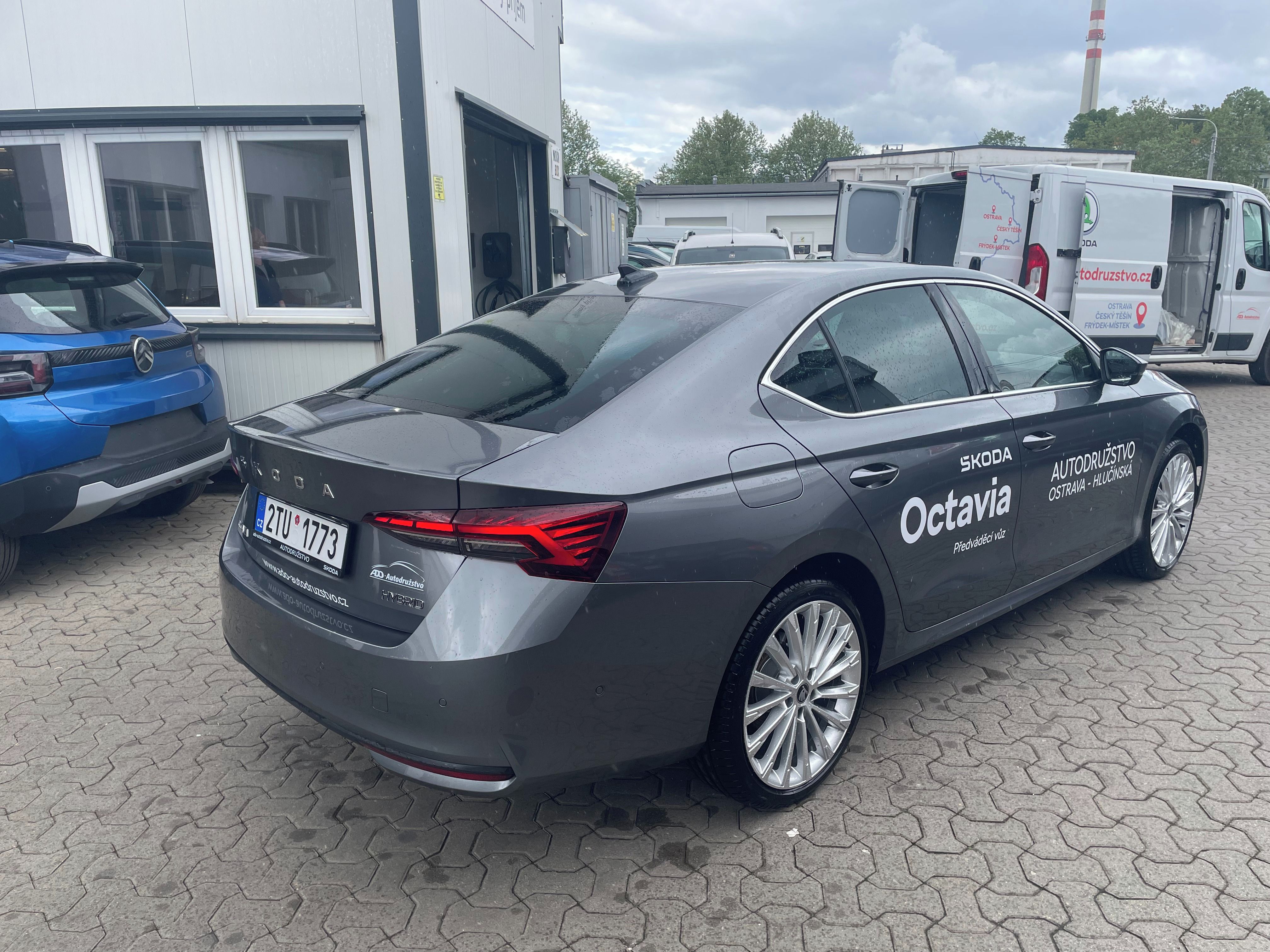 Škoda Octavia, 1,5 TSI m-HEV 110 kW 7-st.aut. - fotka 3