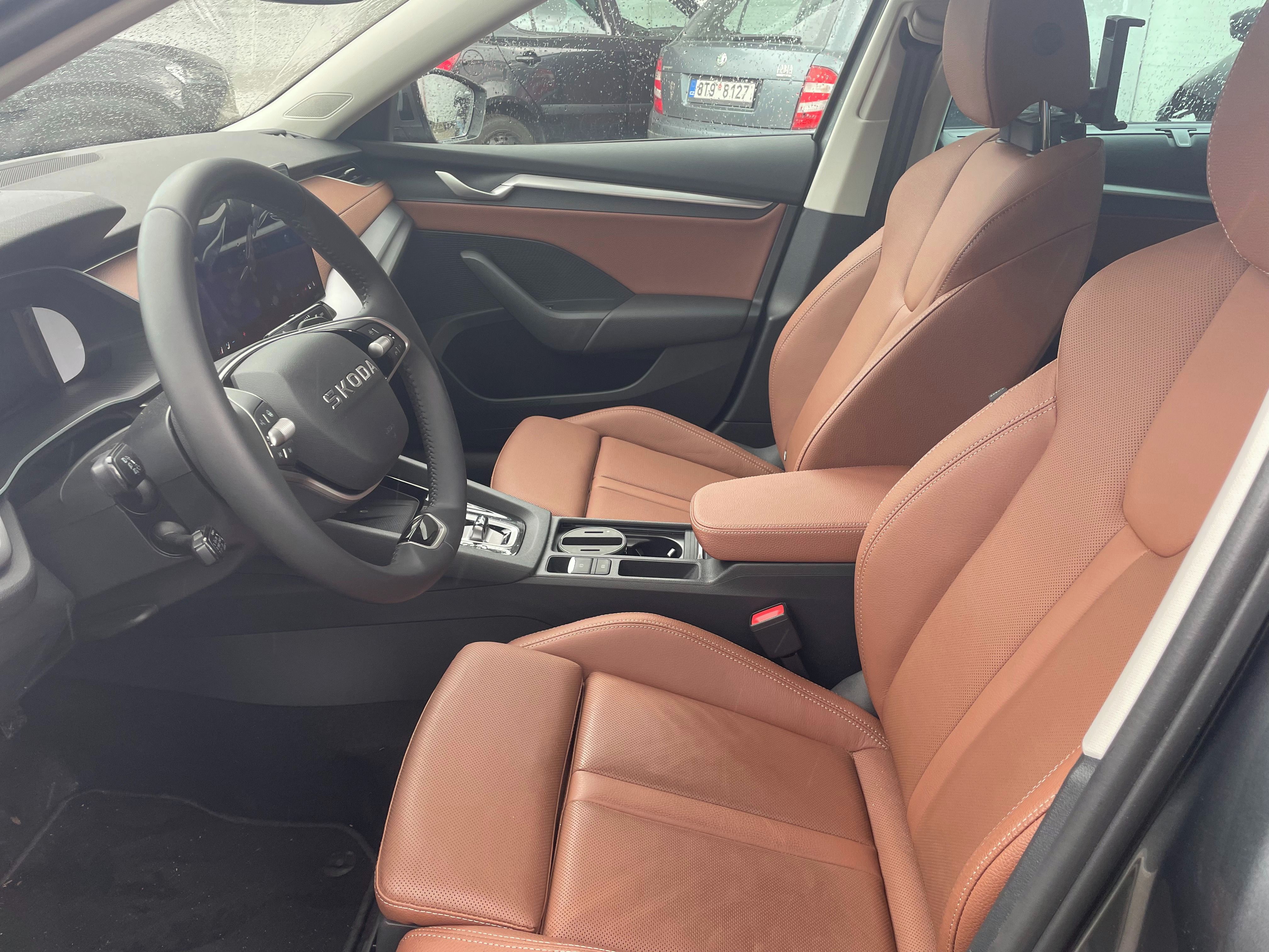 Škoda Octavia, 1,5 TSI m-HEV 110 kW 7-st.aut. - fotka 5