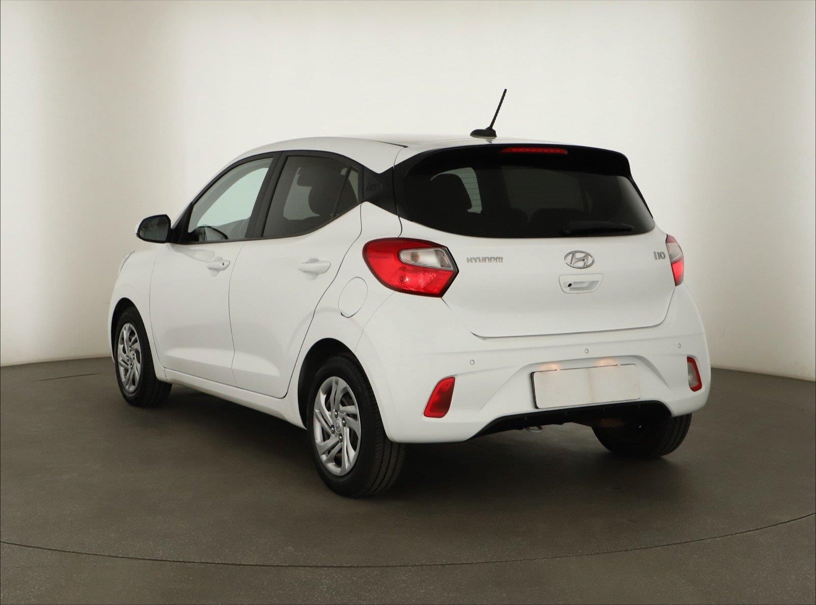 Hyundai i10, 1.0, Automat, ČR,1.maj - fotka 4