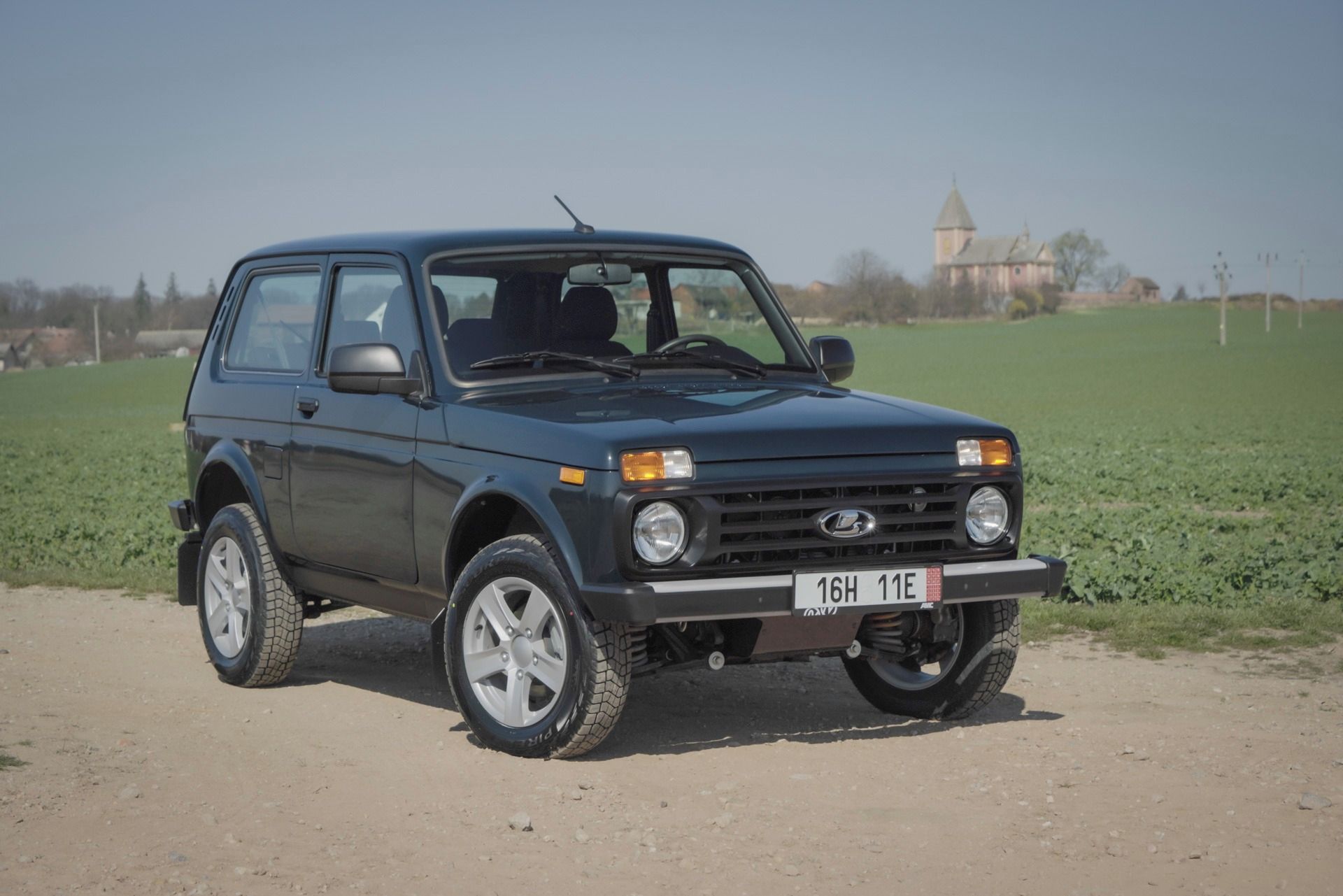 Lada Niva, Legend 4x4 - LUX, plná záruka - fotka 6