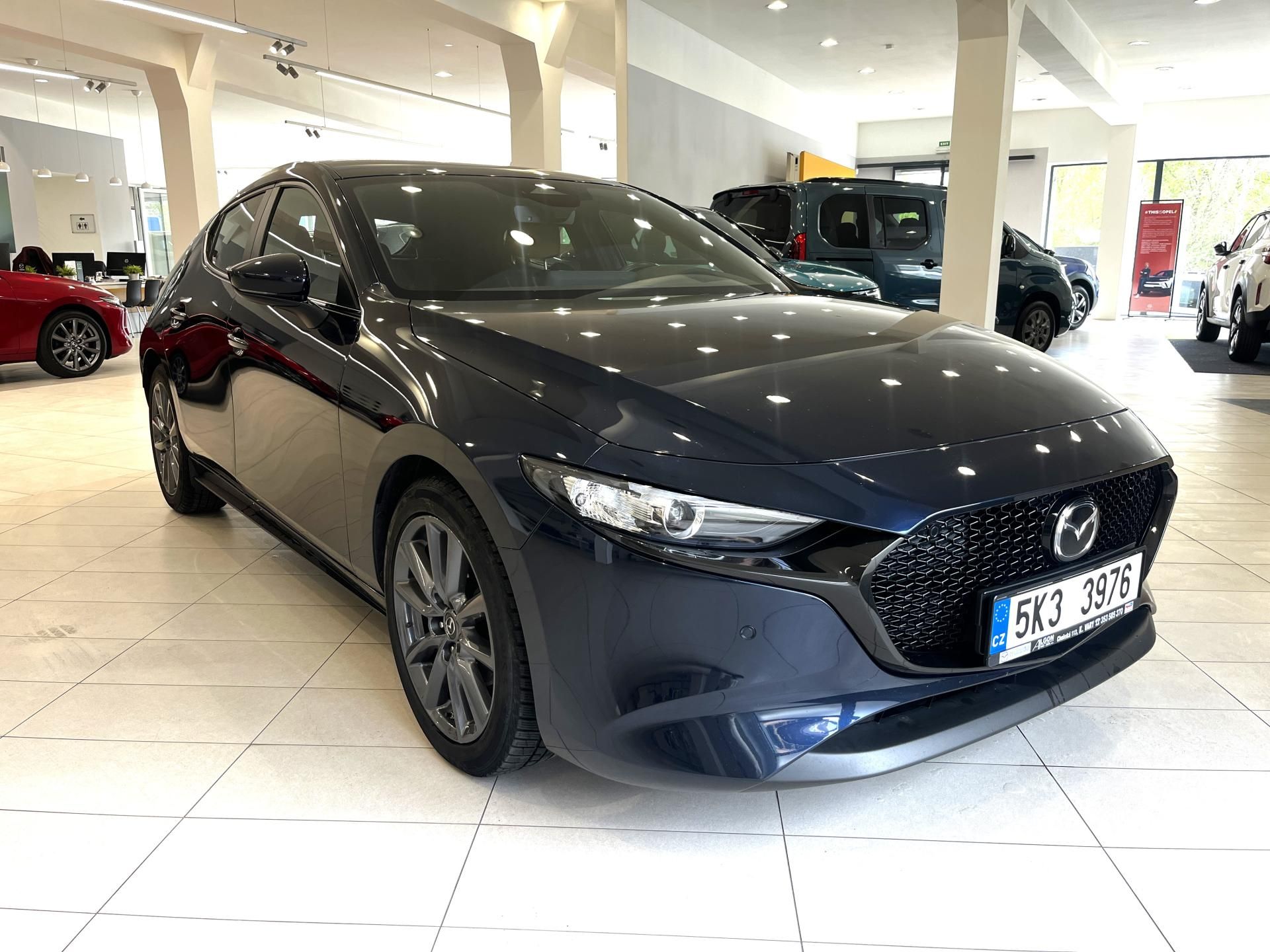 Mazda 3, 2.5L G140 6MT FWD Centre-Line