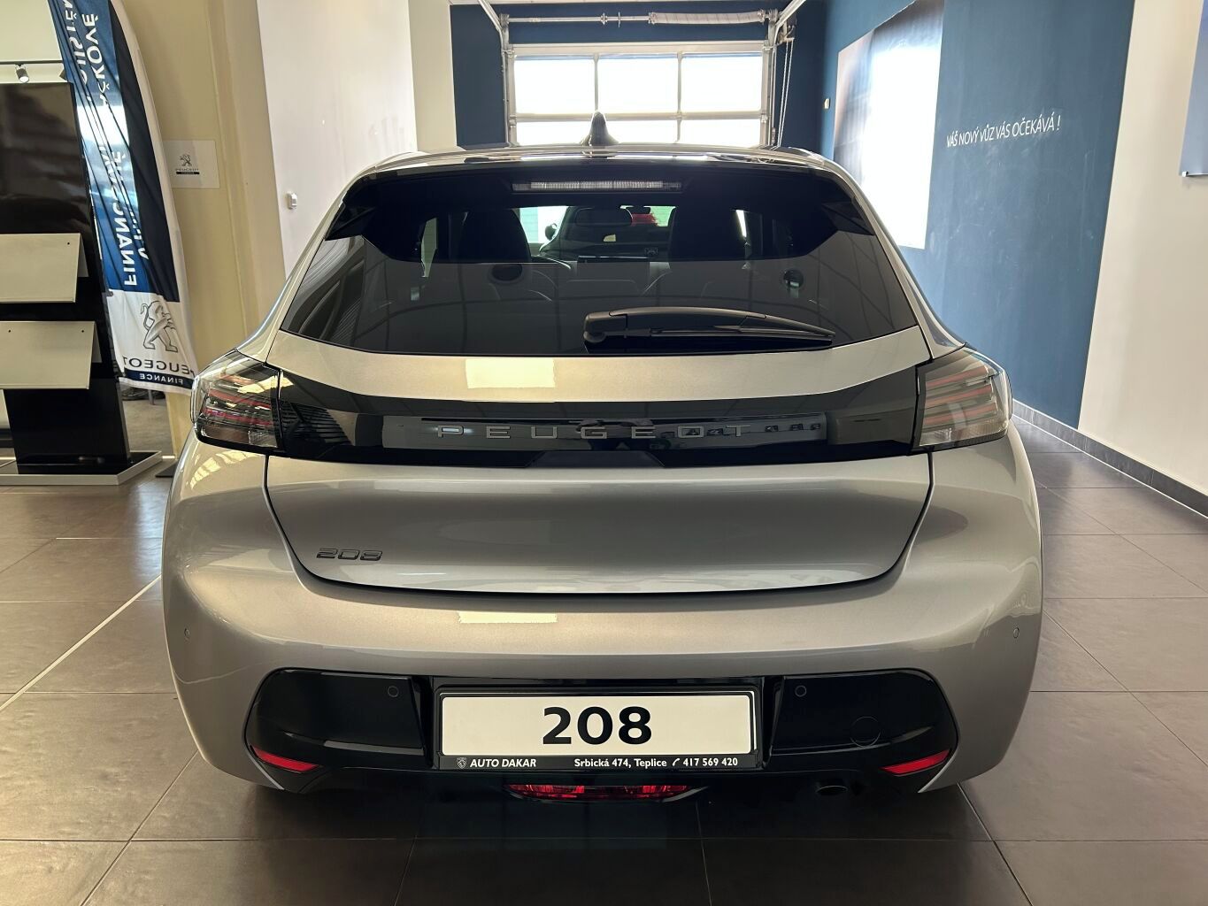 Peugeot 208, BUSINESS Hybrid 110 e-DCS6 - fotka 6