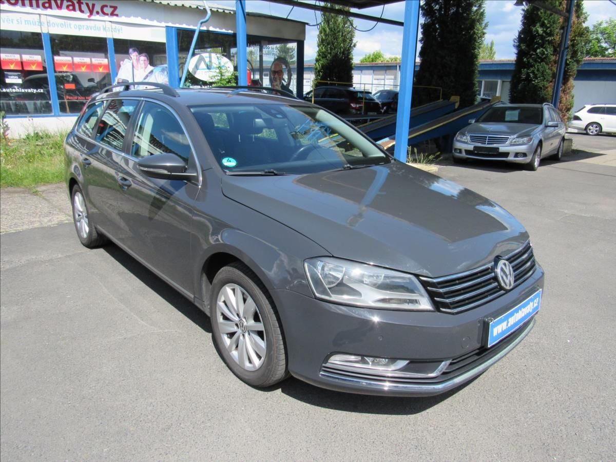 Volkswagen Passat, 2,0 TDI 125kW DSG - fotka 3