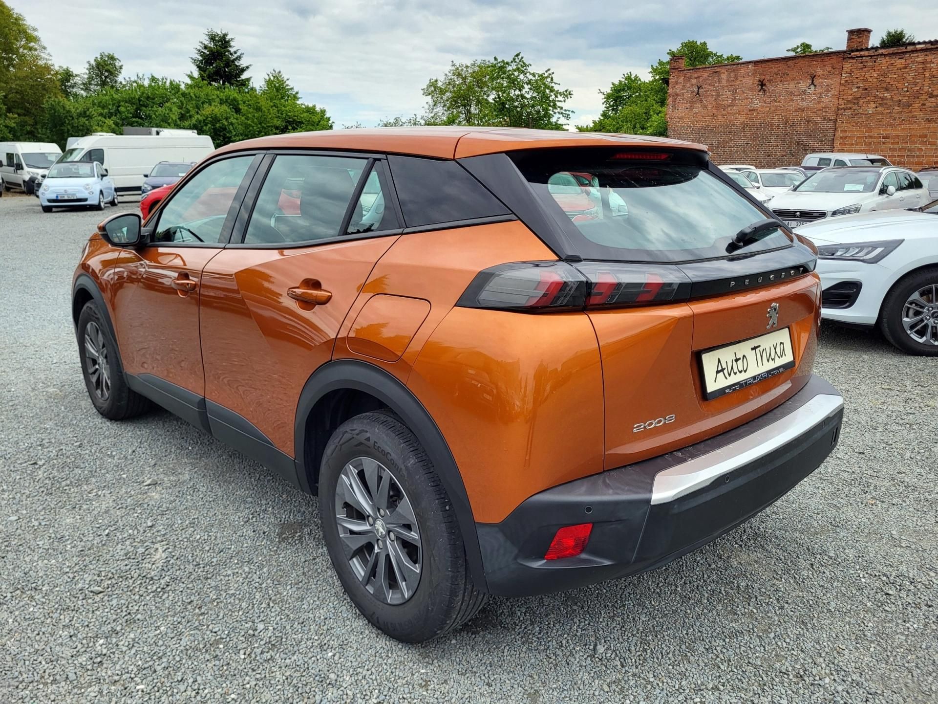 Peugeot 2008, 1.5 BlueHDi 102k ACTIVE *ČR - fotka 3