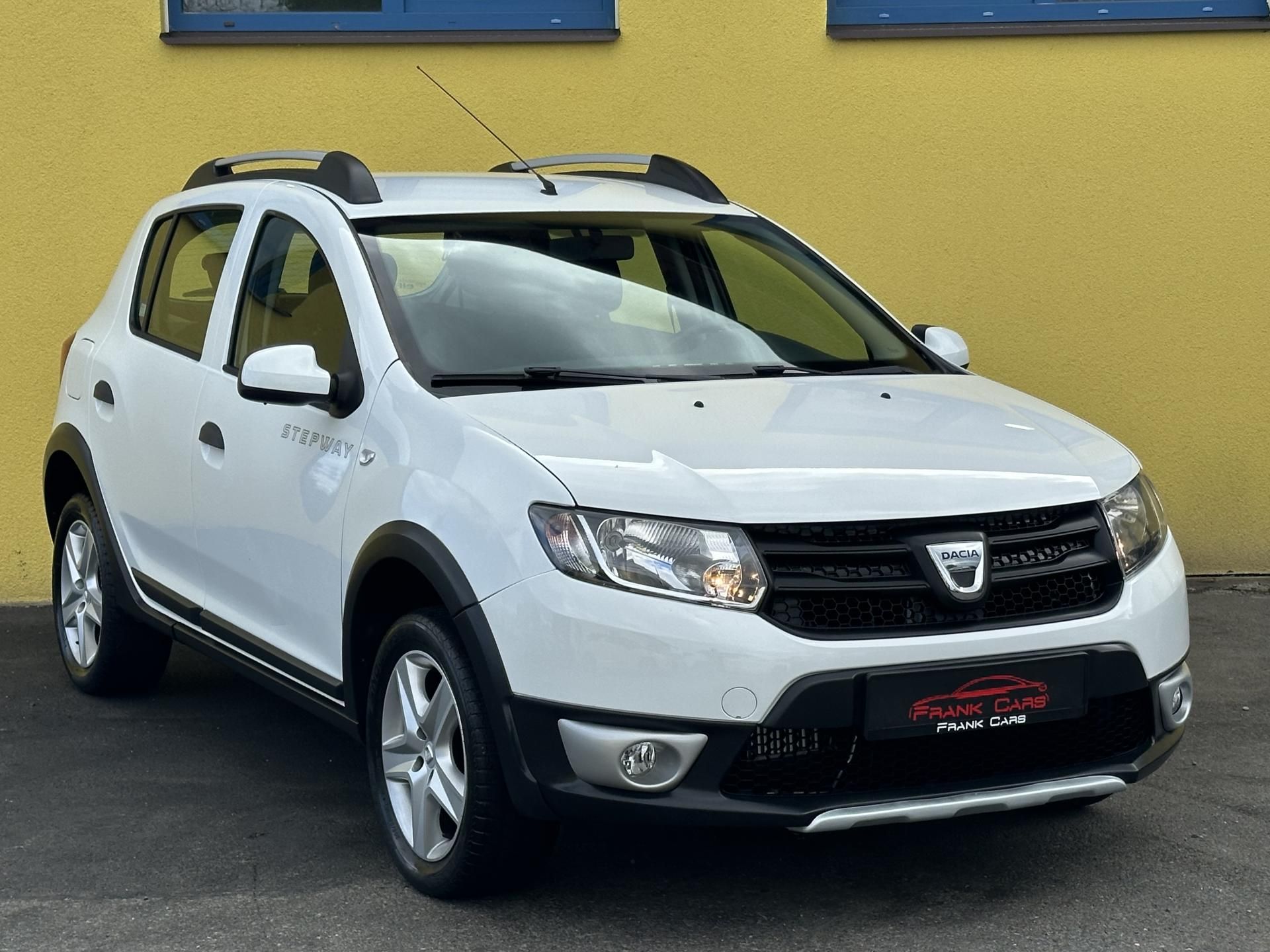 Dacia Sandero, STEPWAY 0.9/66kW *ČR* KLIMA* - fotka 2