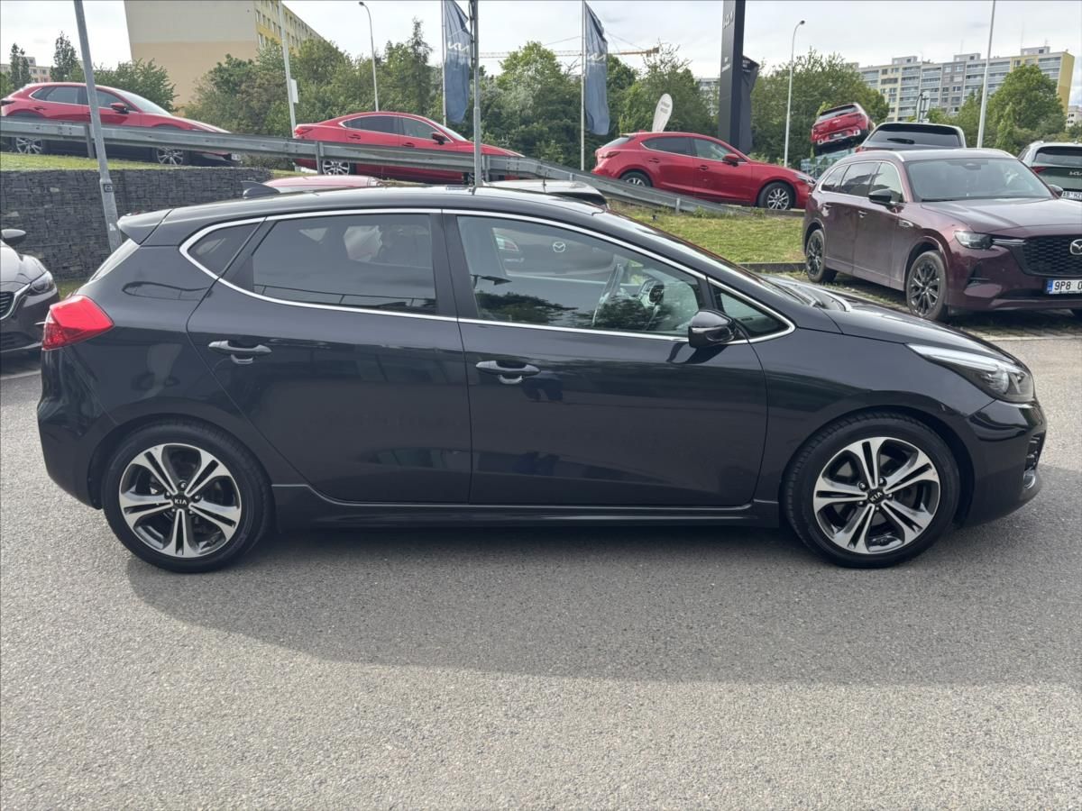 Kia Cee´d, 1,0 TGDi GT Line NAVI KAMERA - fotka 6